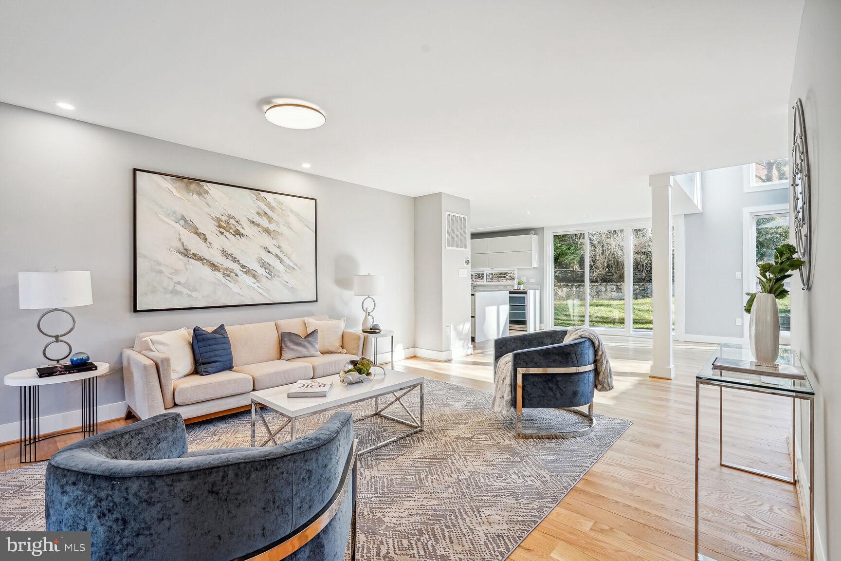 KENWOOD PARK - Residential