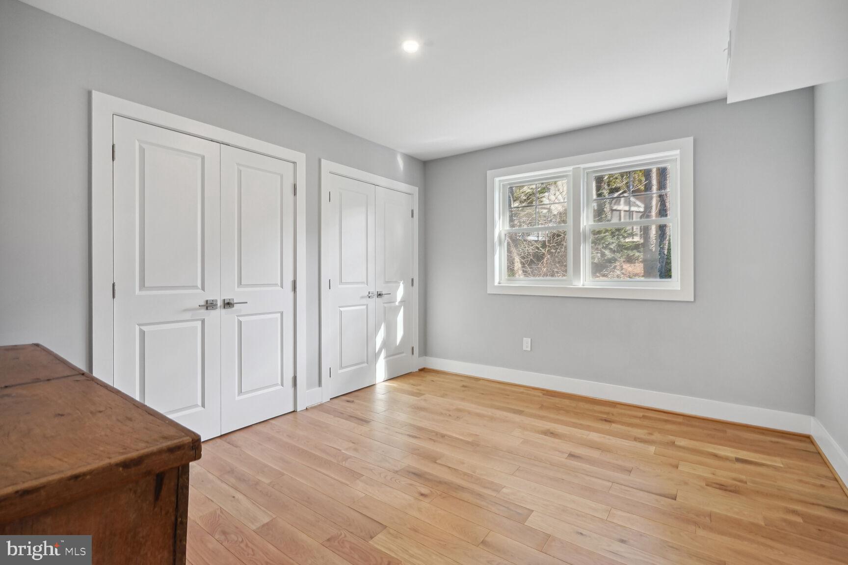 KENWOOD PARK - Residential