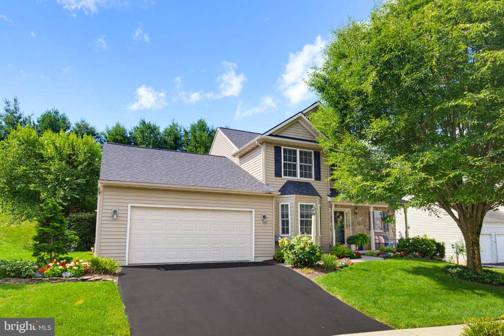 Photo of 20 Cedar Chase Drive, MOUNTVILLE, PA 17554 (MLS # PALA2092840)