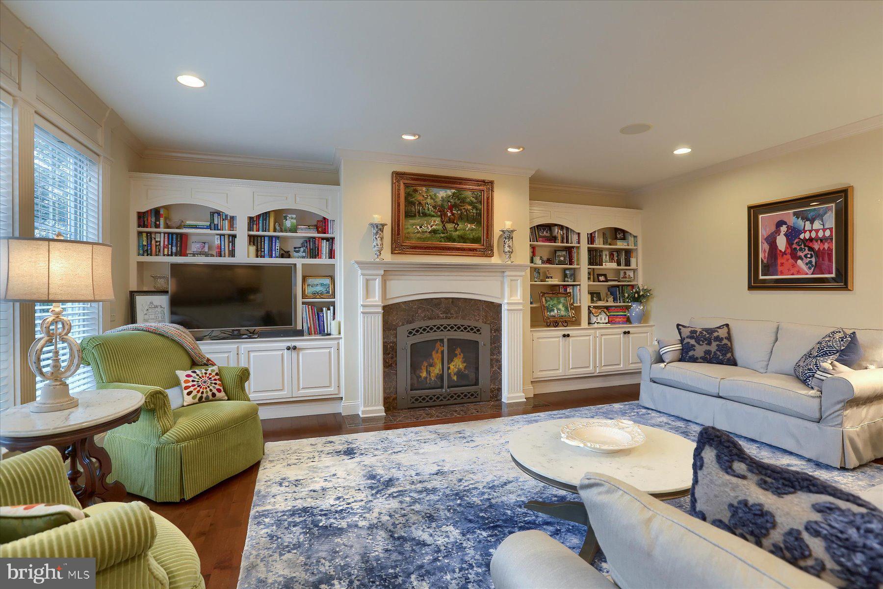 WENTWORTH ESTATES - Residential