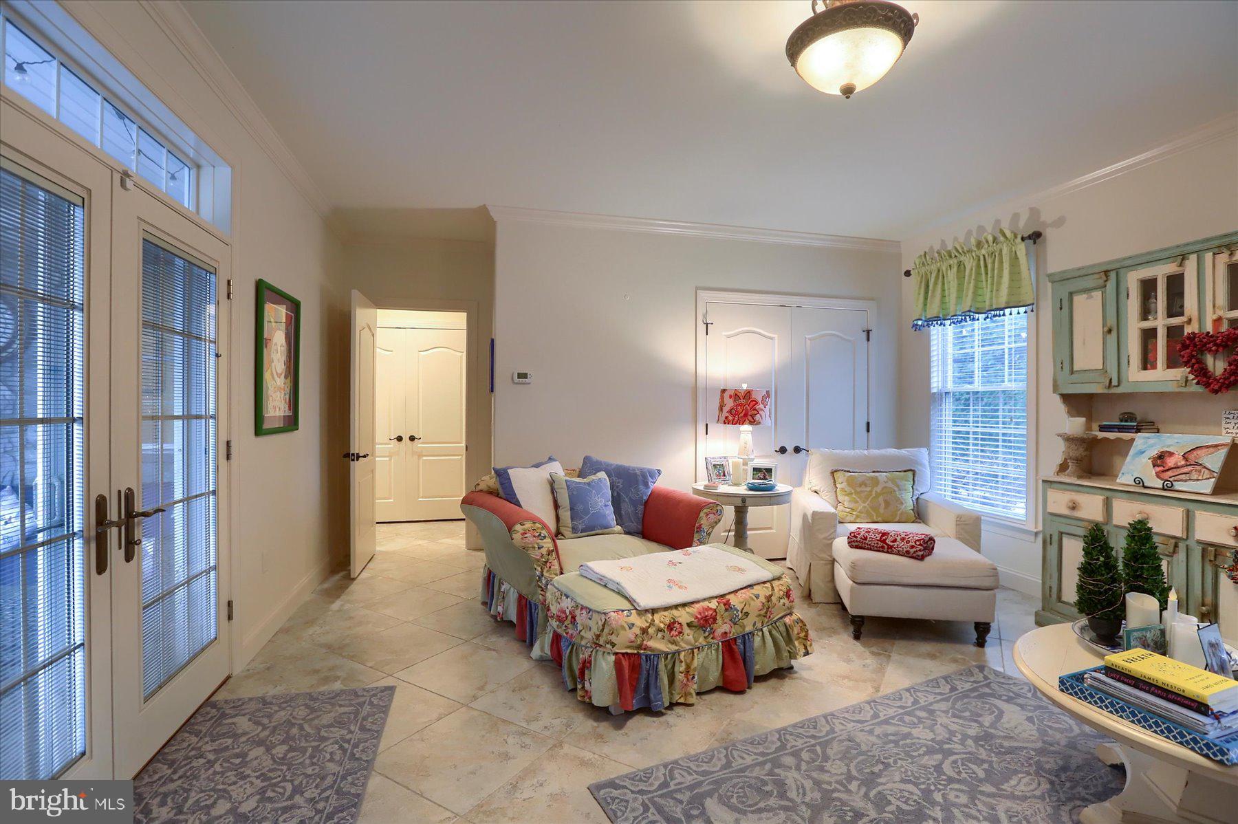 WENTWORTH ESTATES - Residential