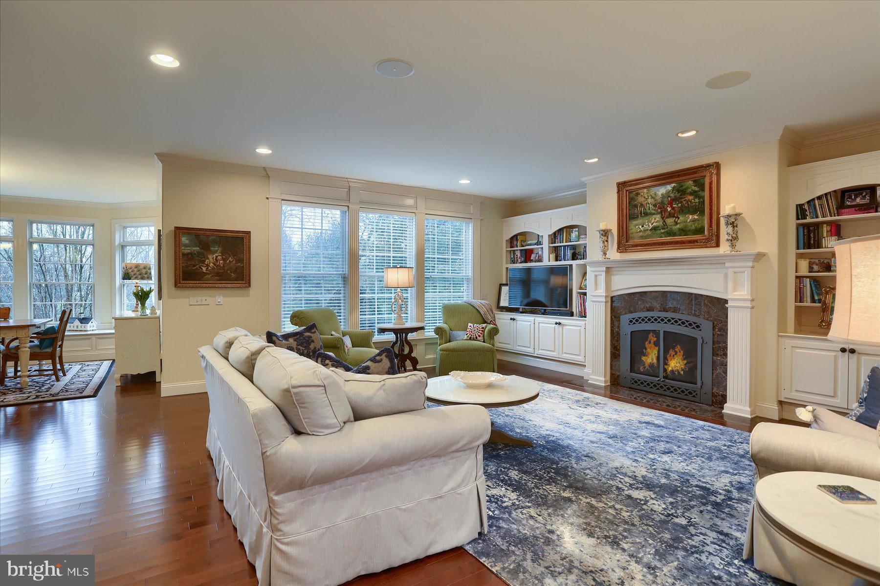 WENTWORTH ESTATES - Residential