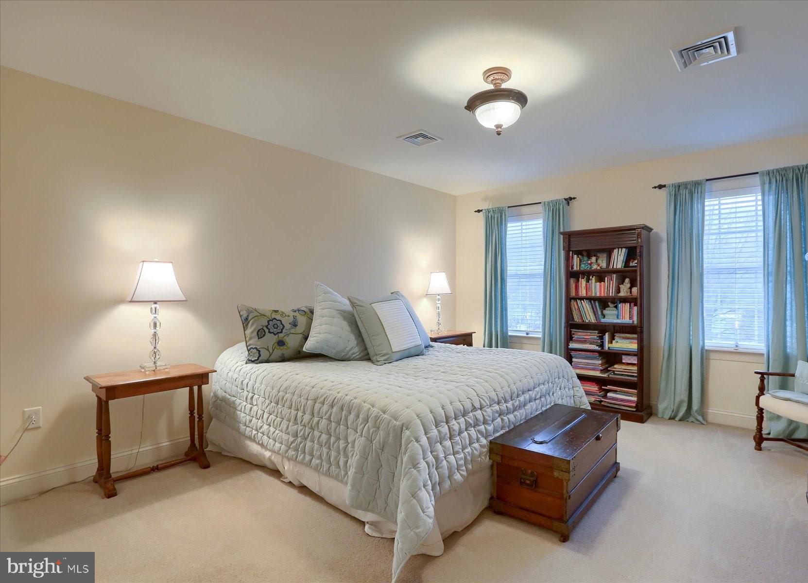 WENTWORTH ESTATES - Residential