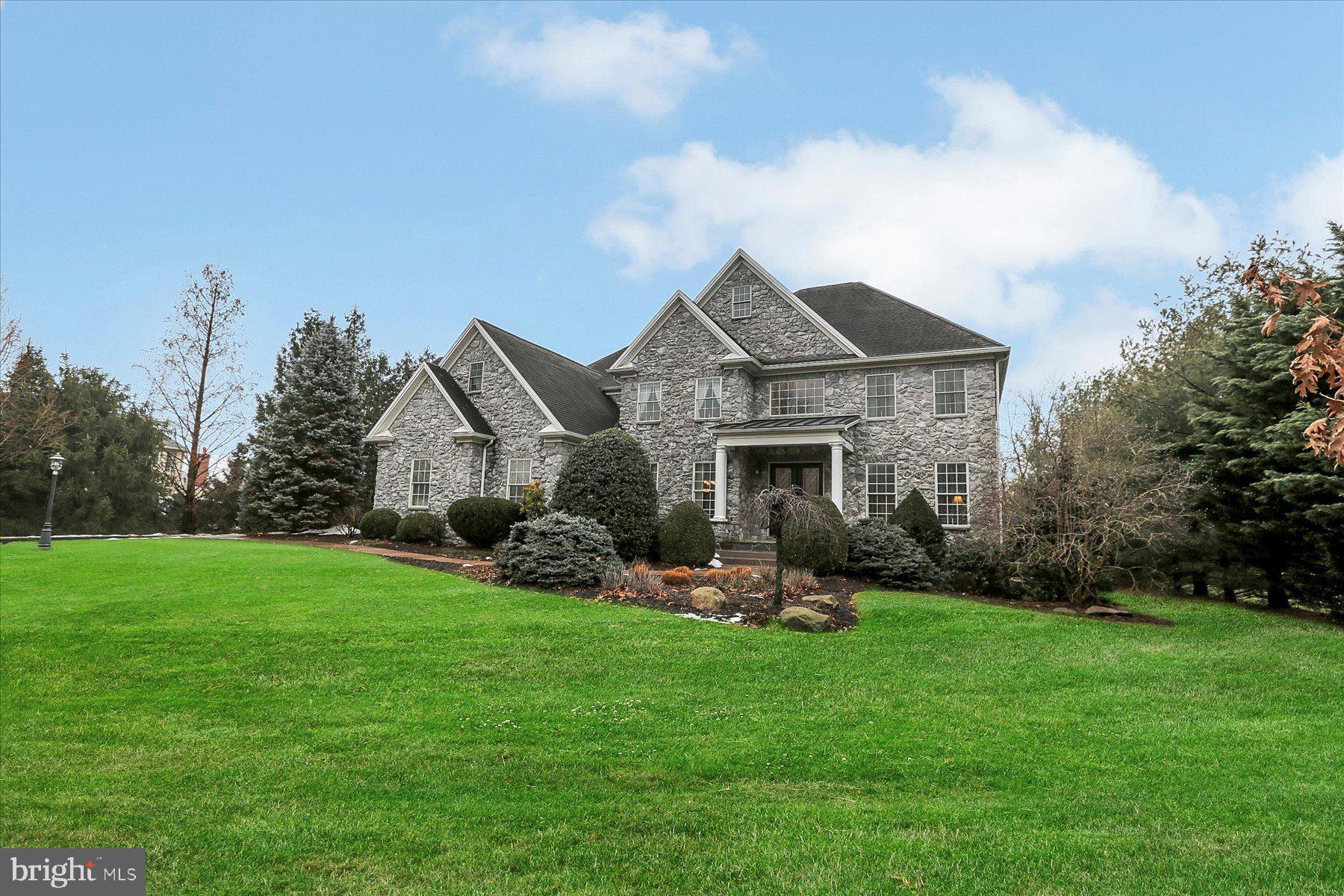 WENTWORTH ESTATES - Residential