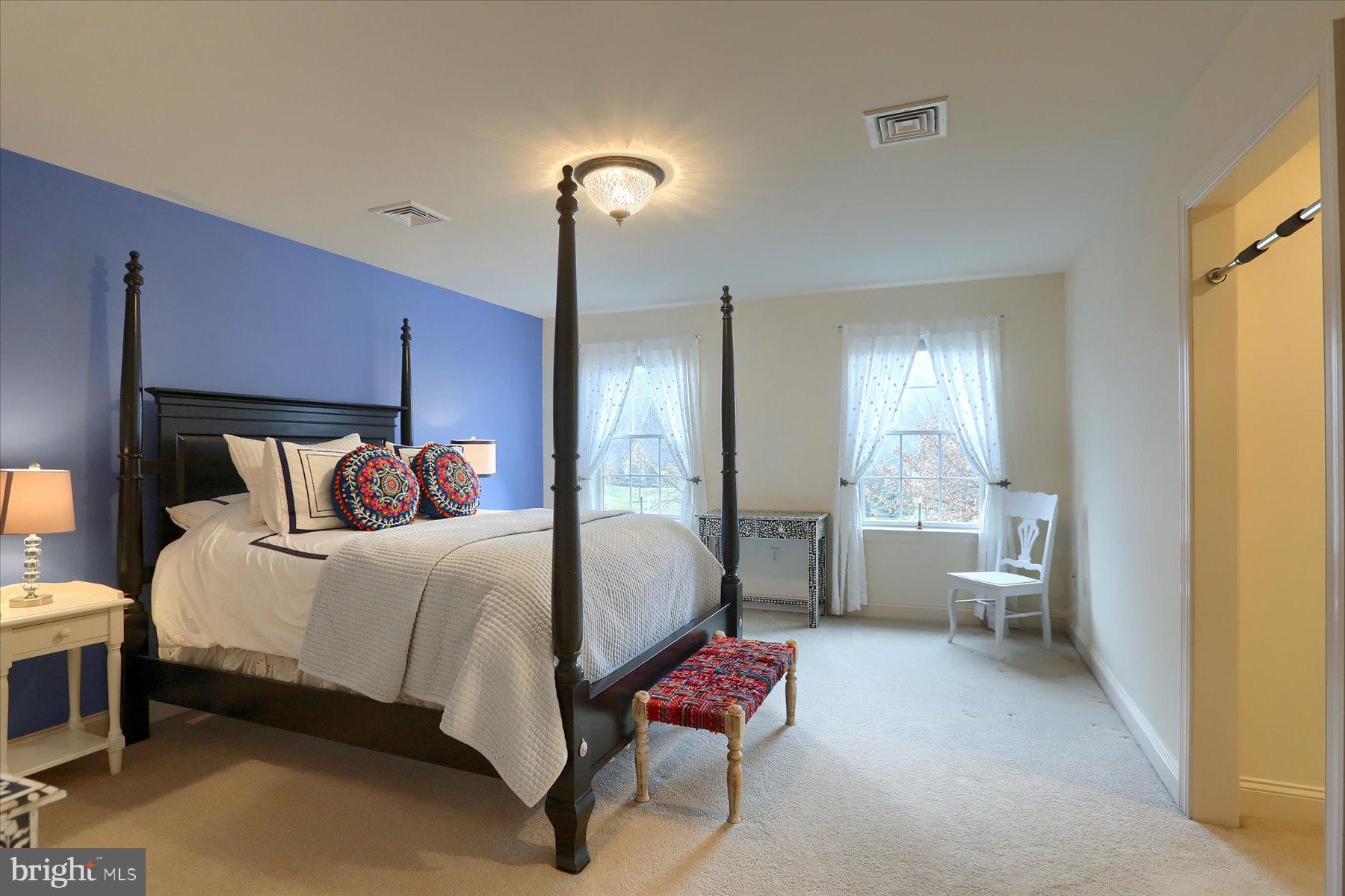 WENTWORTH ESTATES - Residential