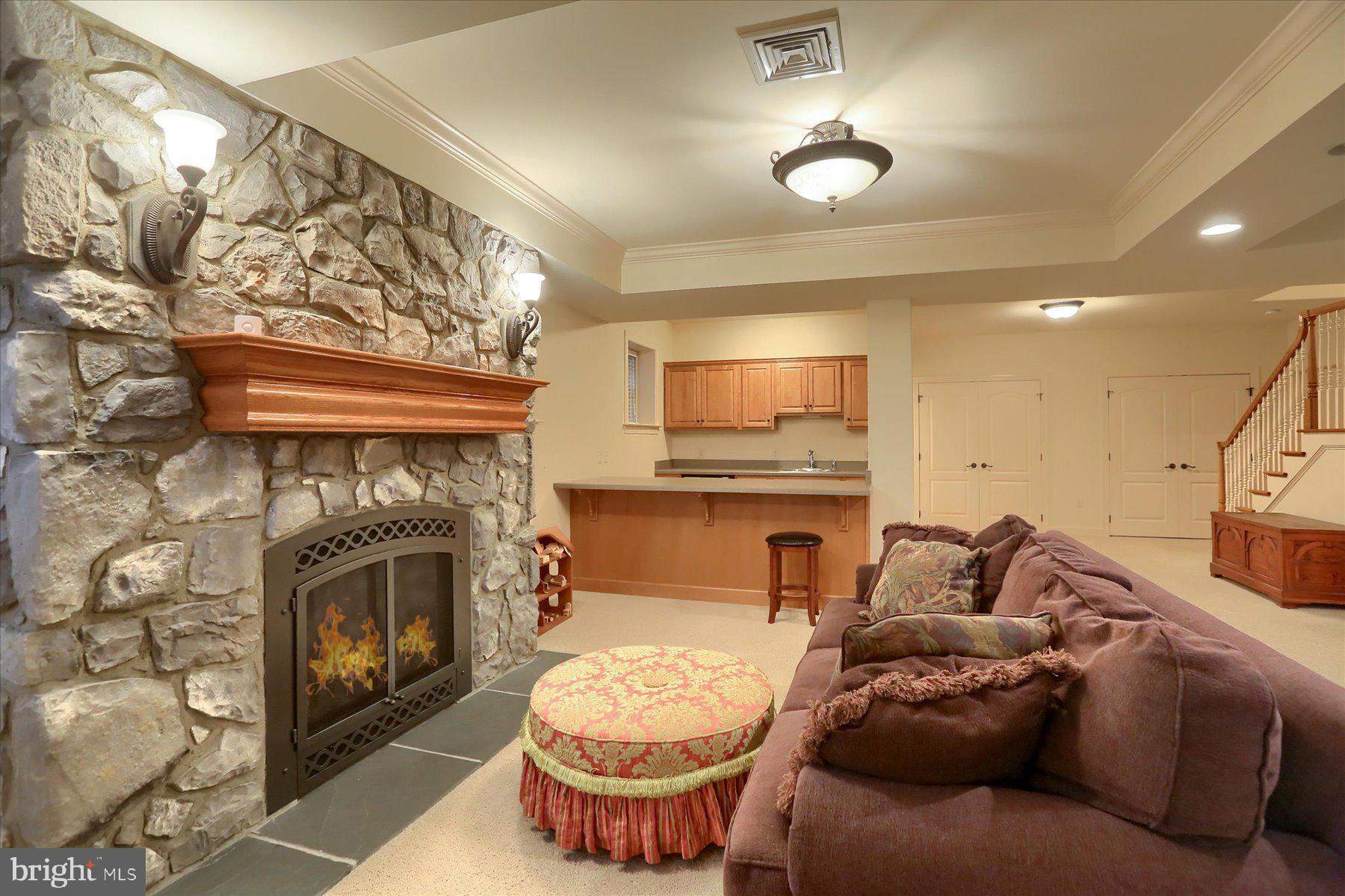 WENTWORTH ESTATES - Residential