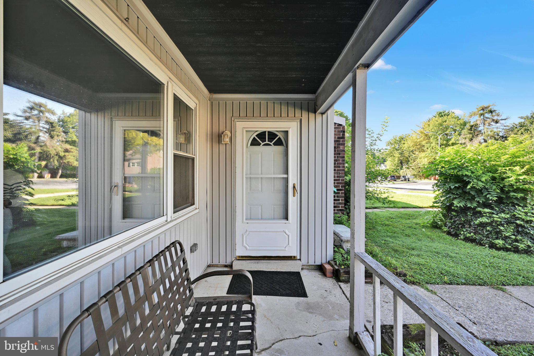 132 ASCOT COURT 64
