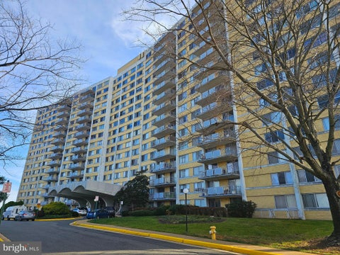 Condo For Rent - 301 N Beauregard Street #1210<br/> ALEXANDRIA, VA 22312