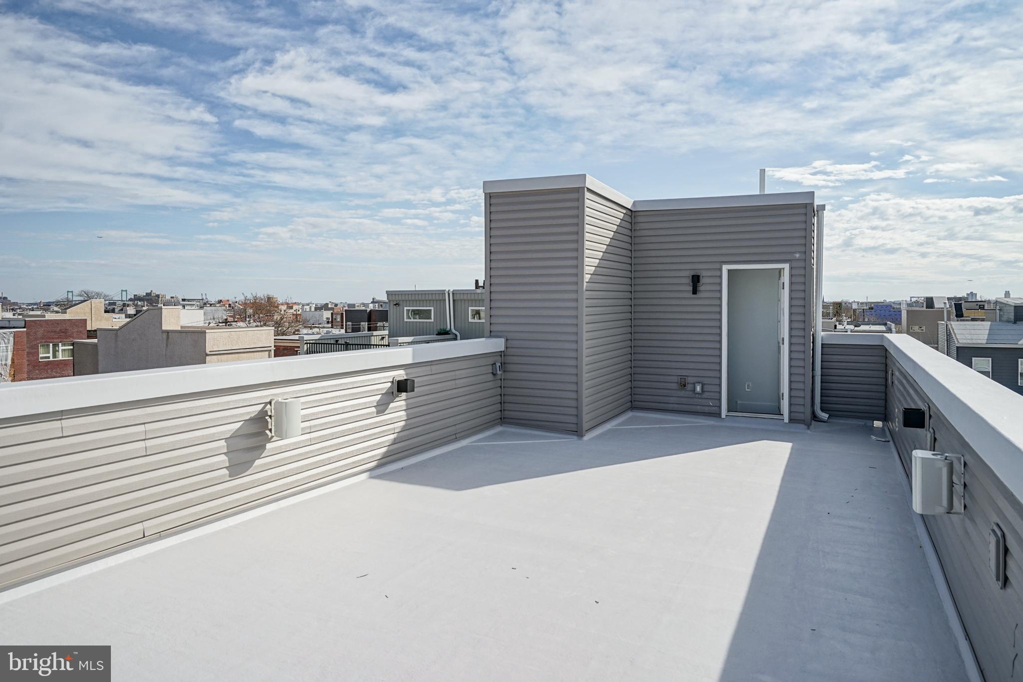 POINT BREEZE - Residential