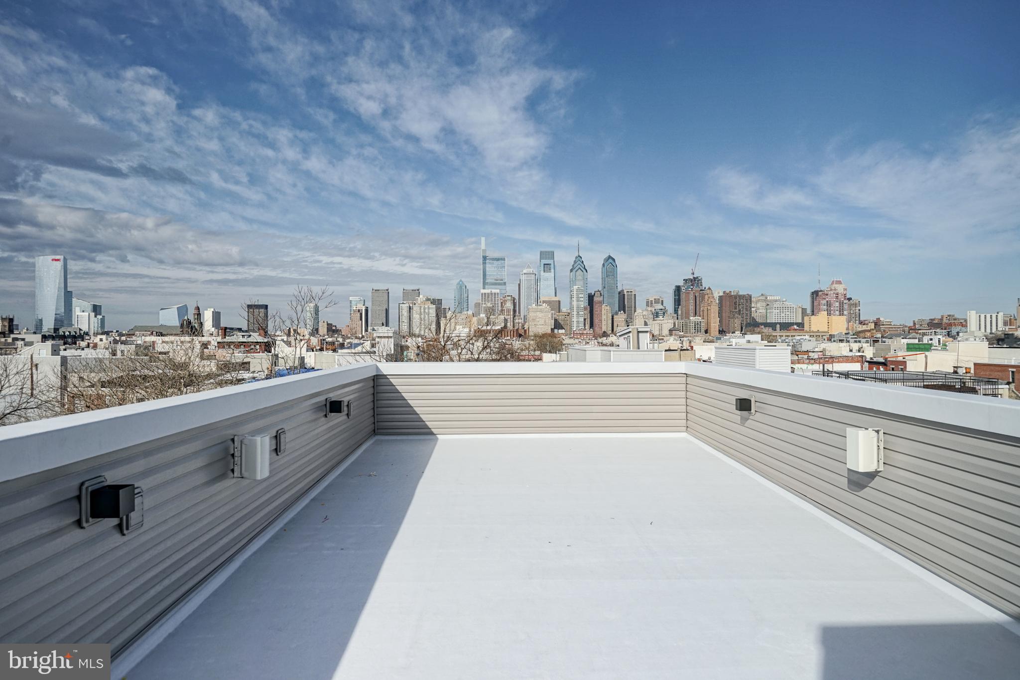 POINT BREEZE - Residential