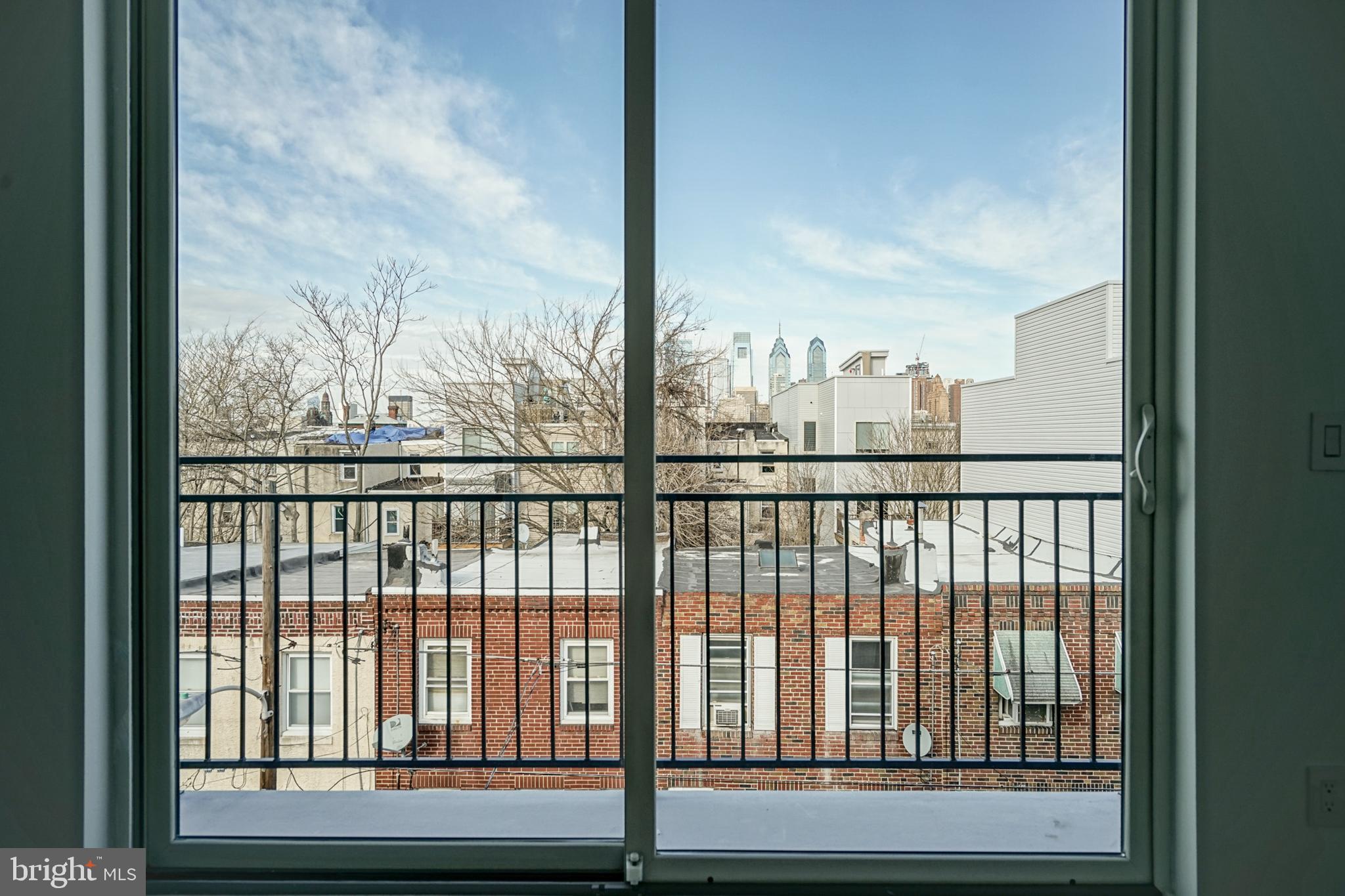 POINT BREEZE - Residential