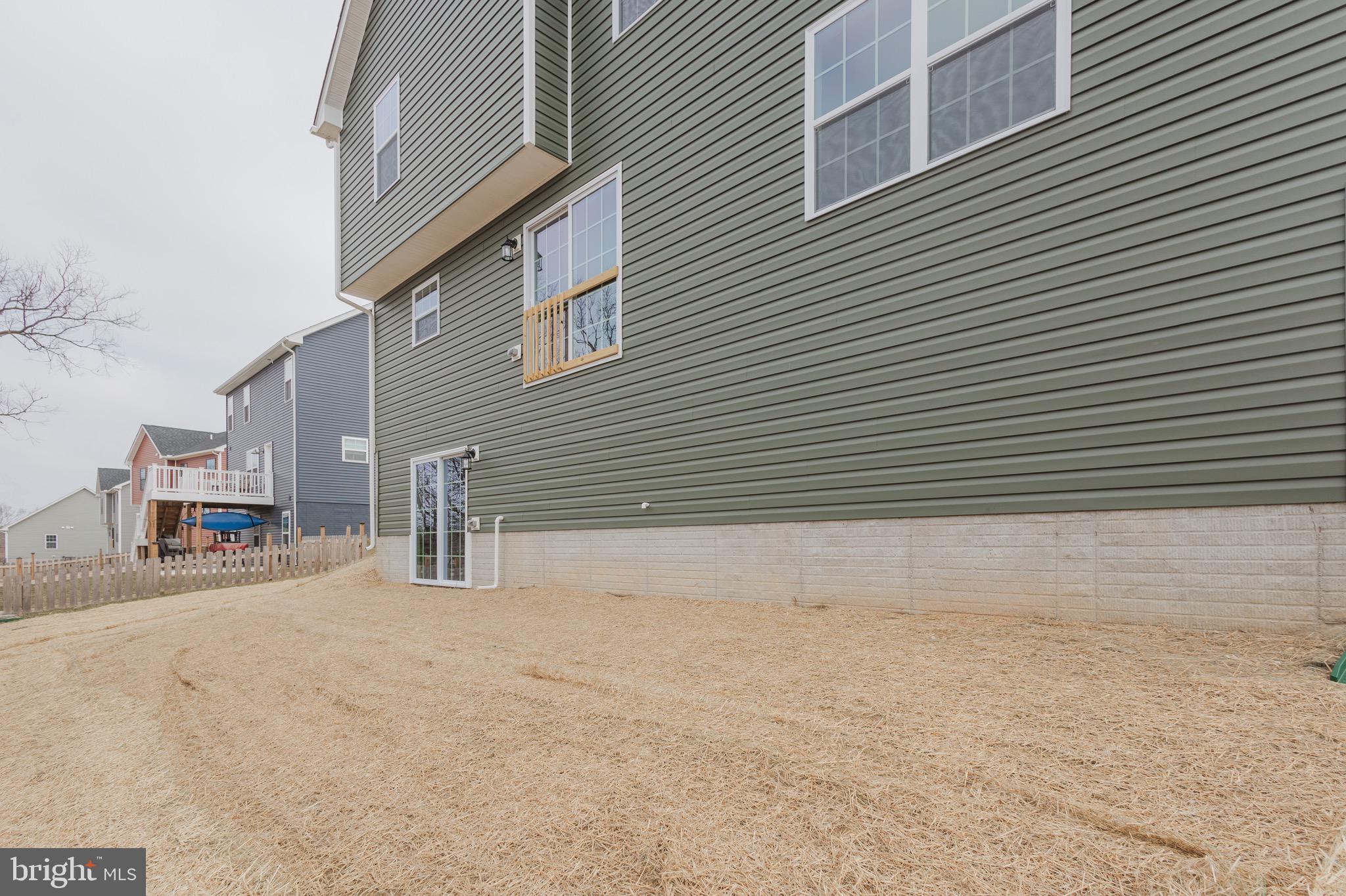 HARVEST GLEN - Residential