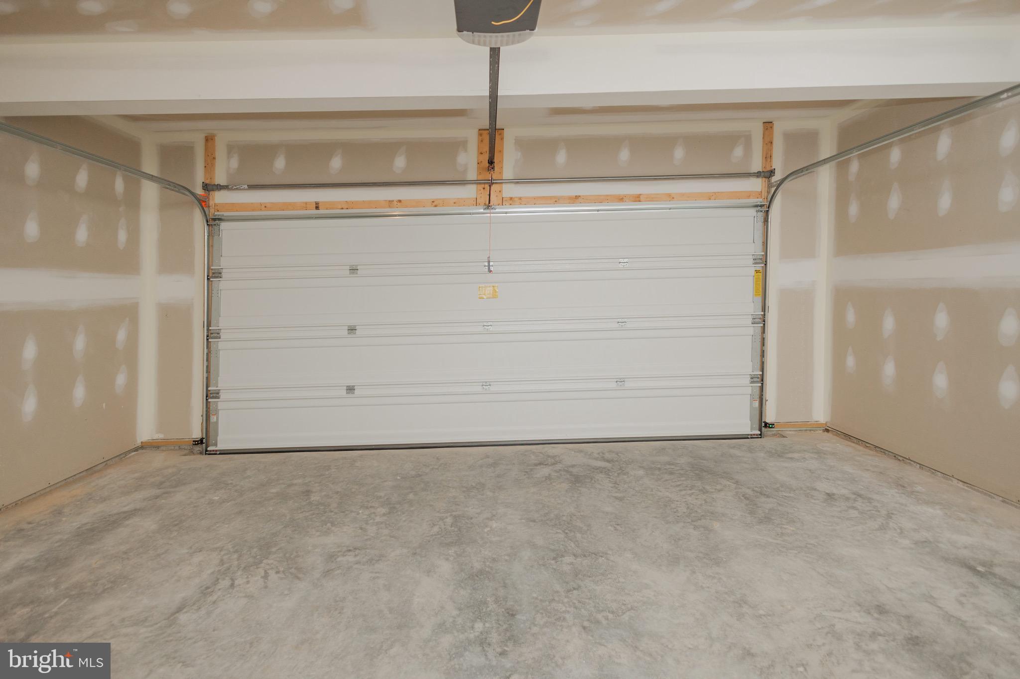 HARVEST GLEN - Residential