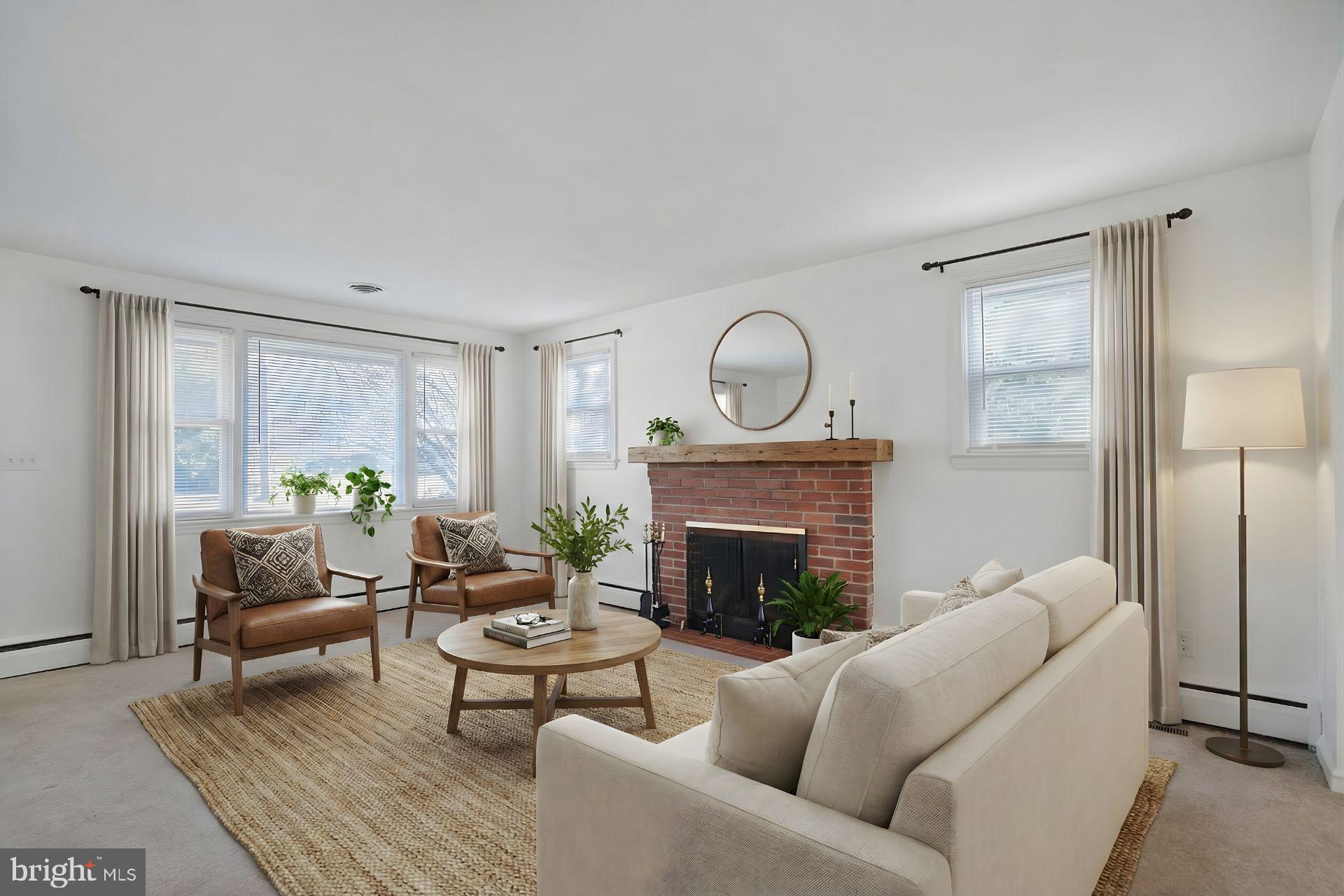 BARNABY MANOR OAKS - Residential