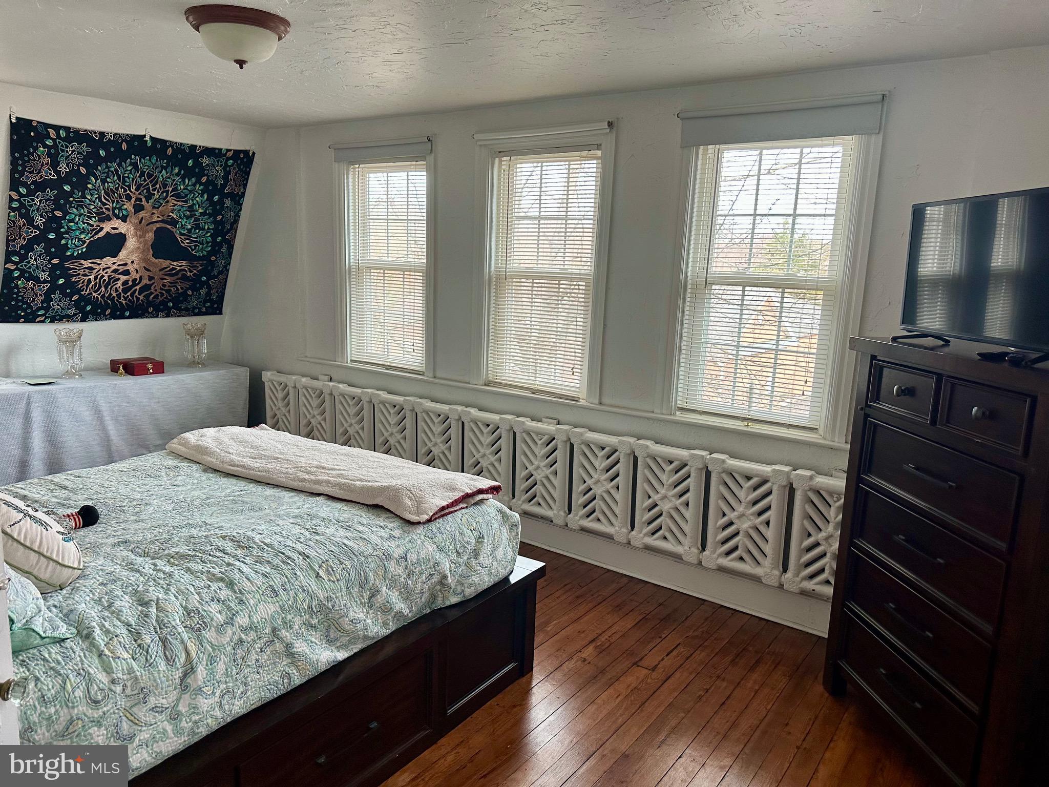 MEDIA - Residential Lease