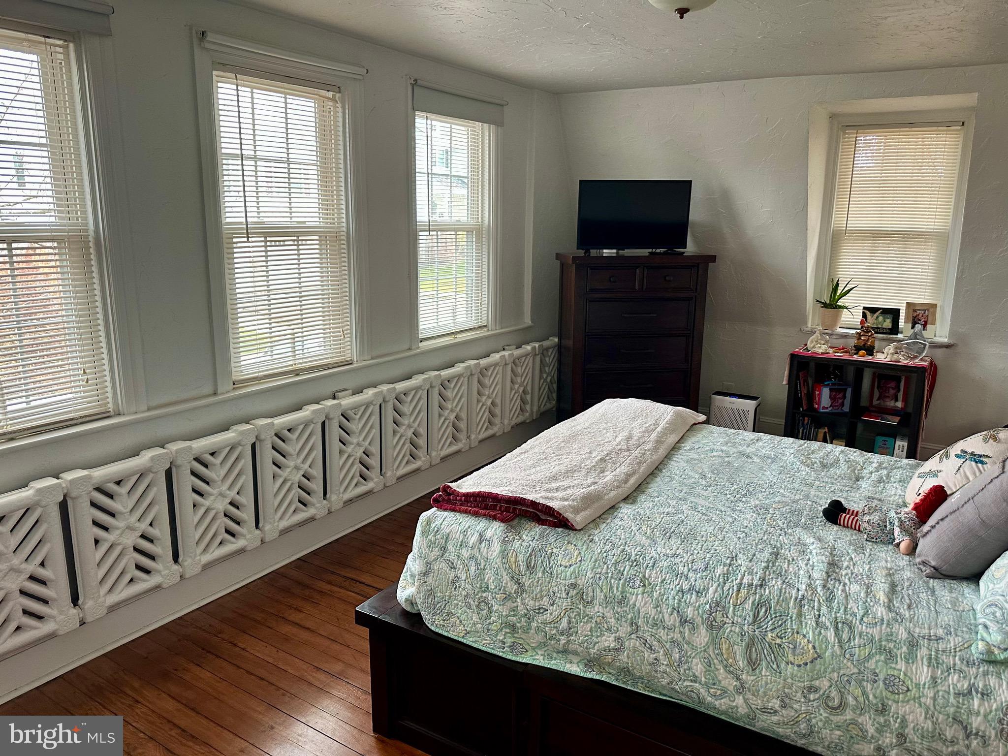 MEDIA - Residential Lease