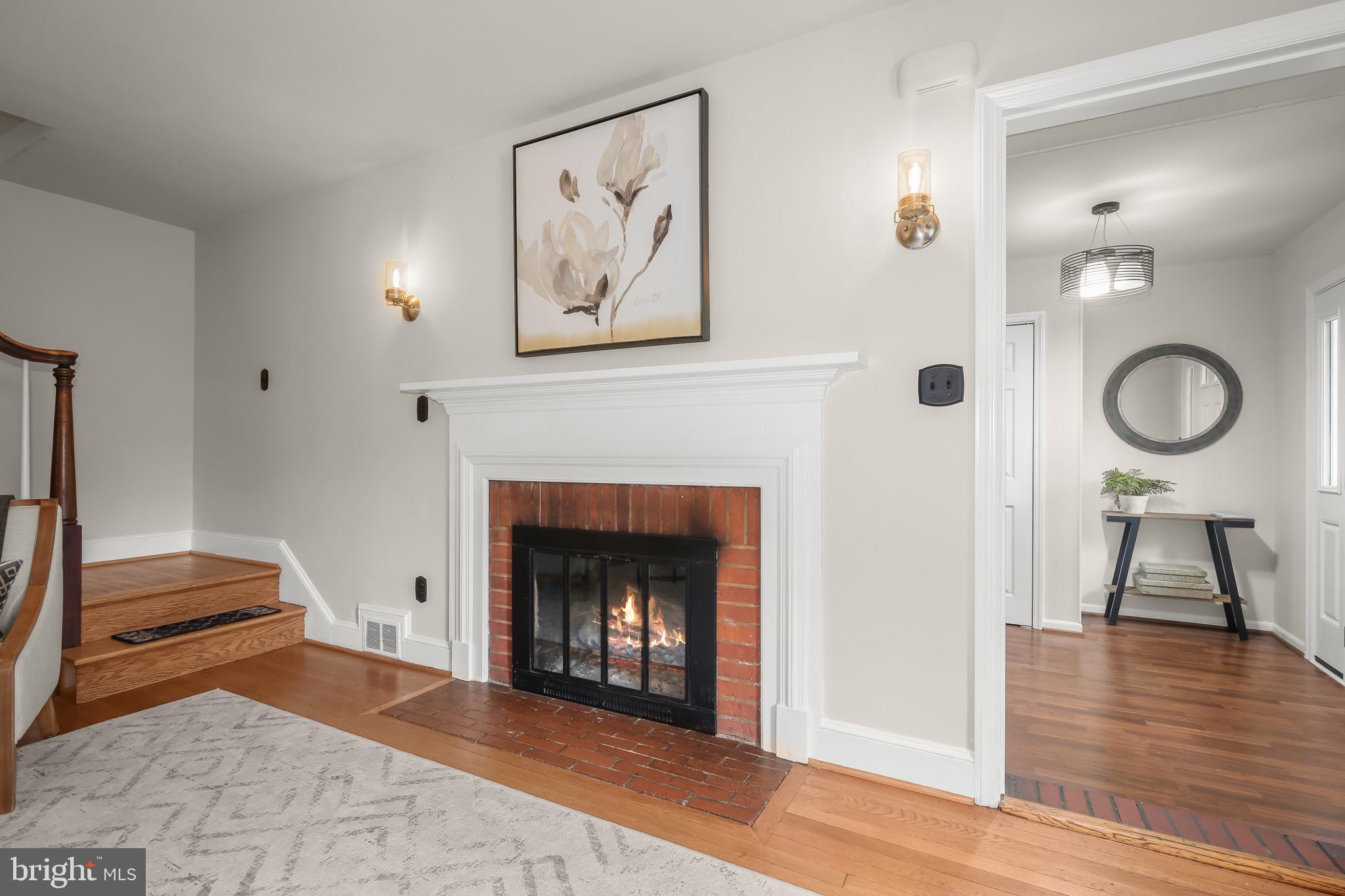 CALVERT HILLS - Residential