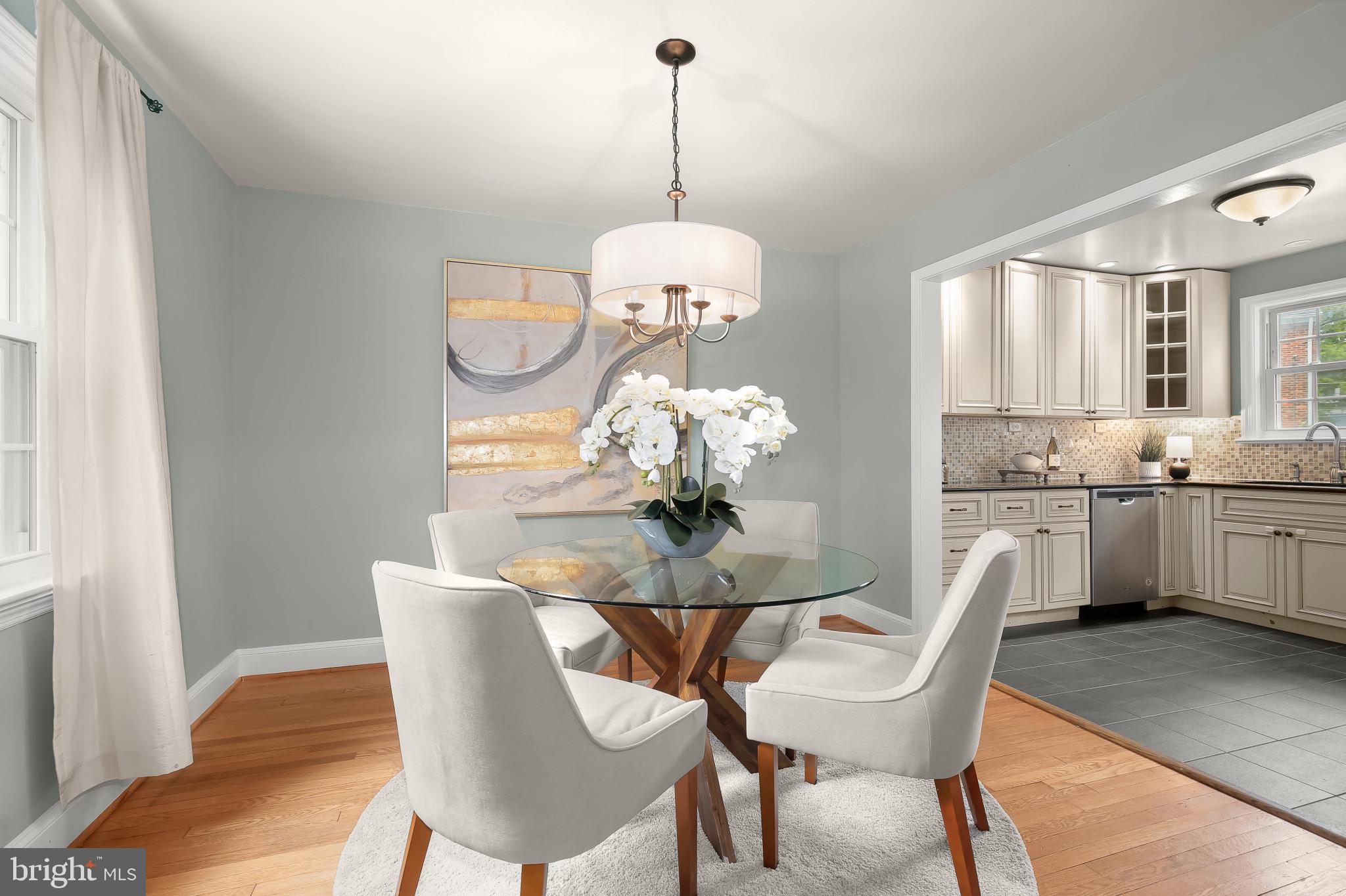 CALVERT HILLS - Residential