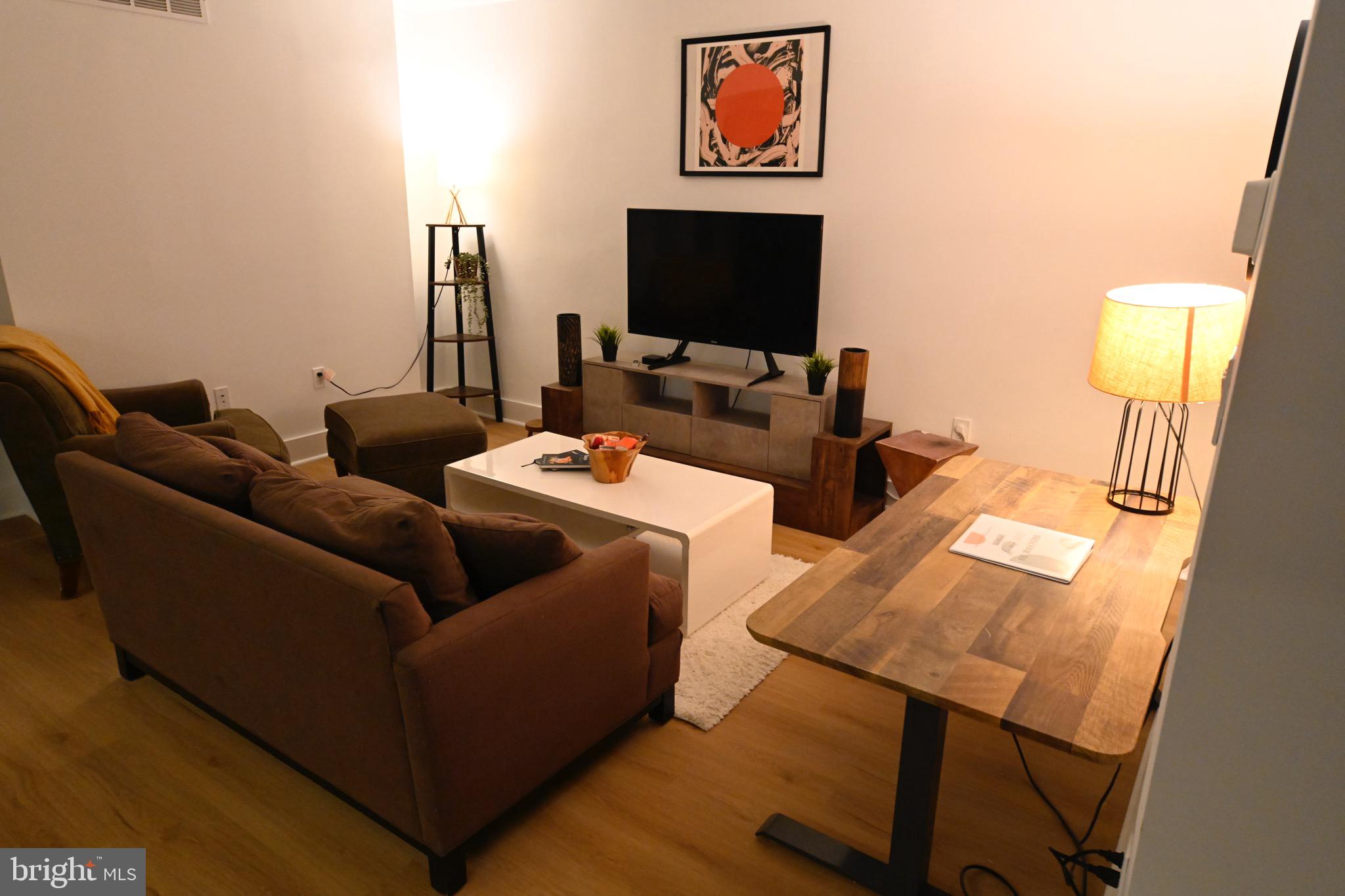 1230 PENN STREET NE 1