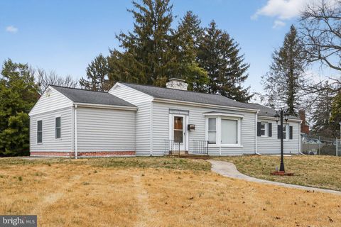 3 S GLEN AVENUE NEW CASTLE DE 19720