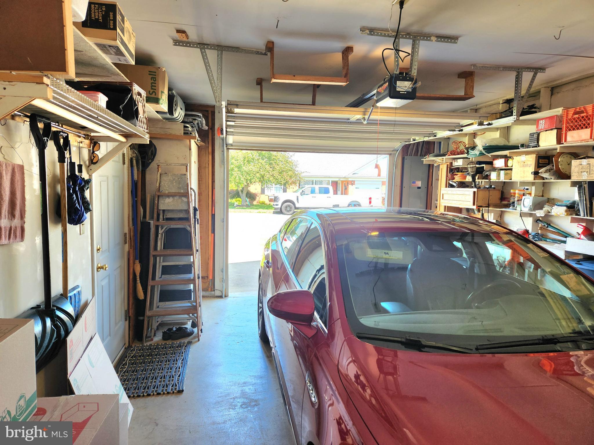 TUSCAWILLA HILLS - Residential