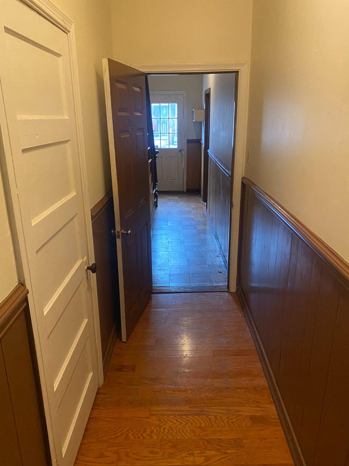 516 W WALNUT STREET