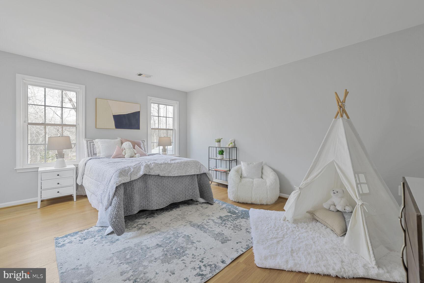 PINEY SPRING - Residential Lease