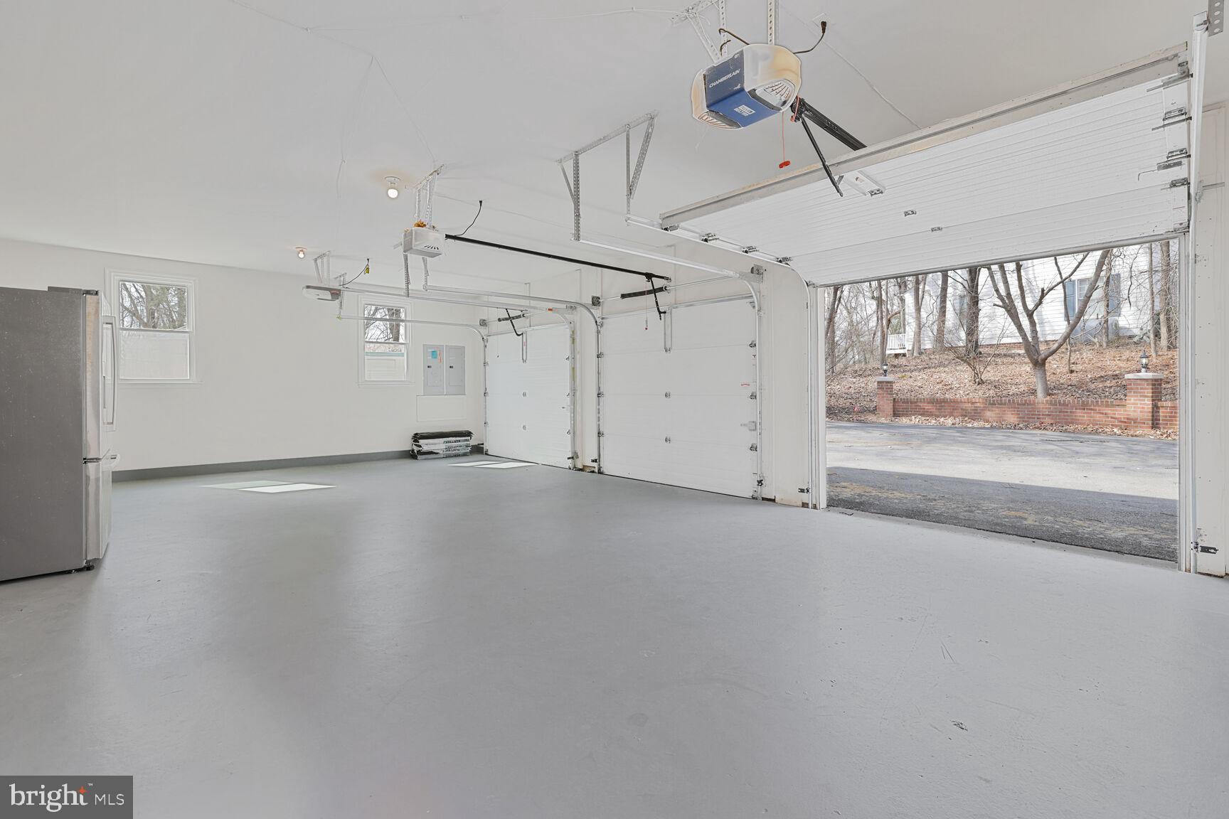 PINEY SPRING - Residential Lease