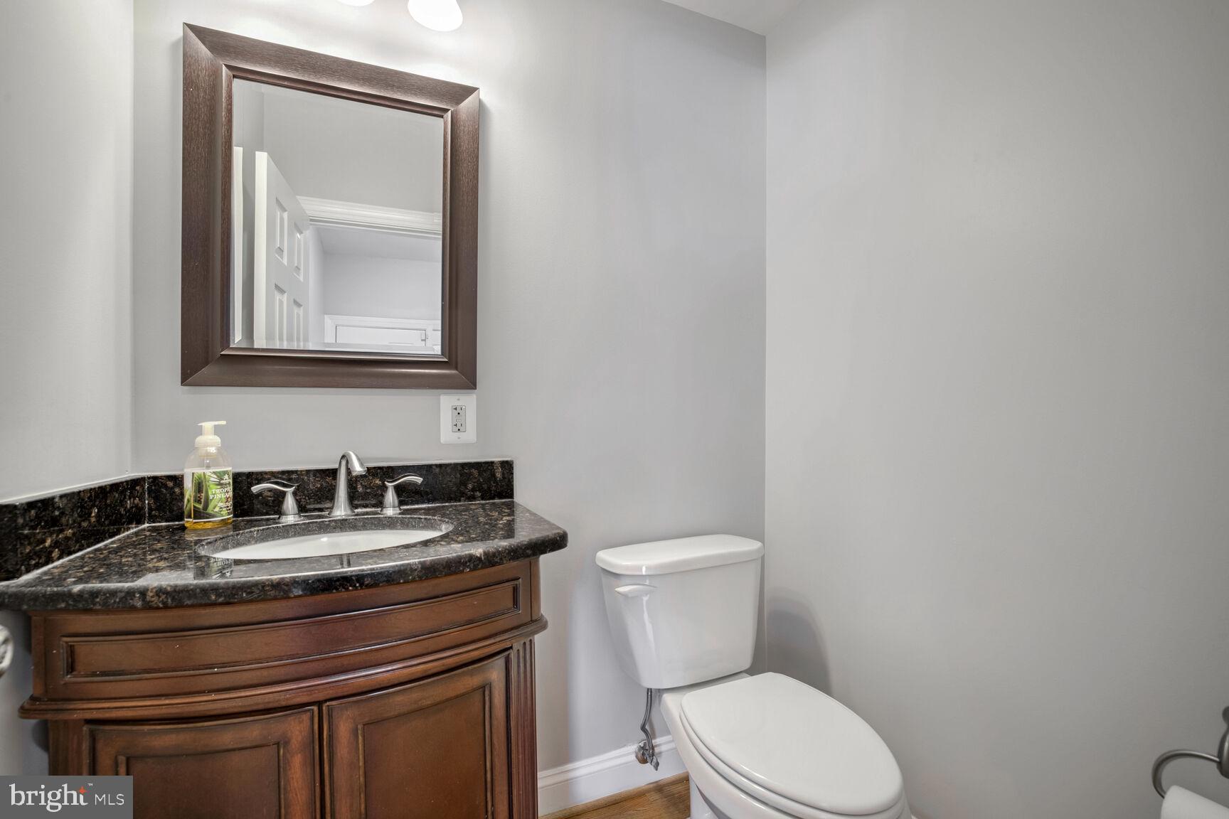 PINEY SPRING - Residential Lease