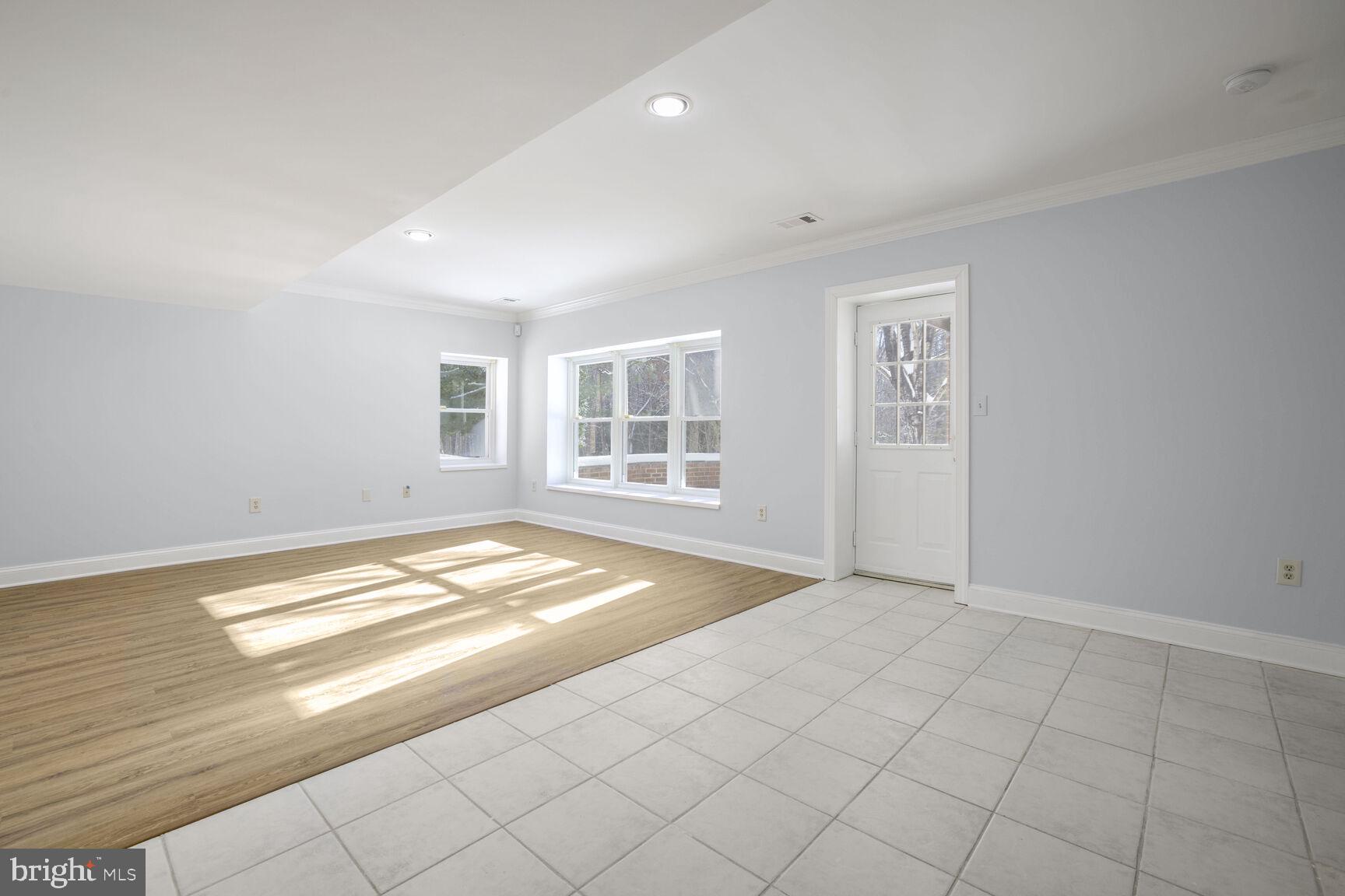 PINEY SPRING - Residential Lease