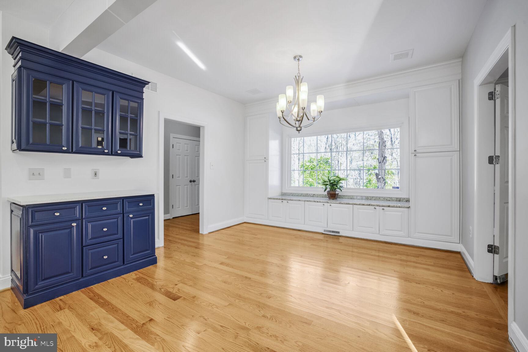 PINEY SPRING - Residential Lease