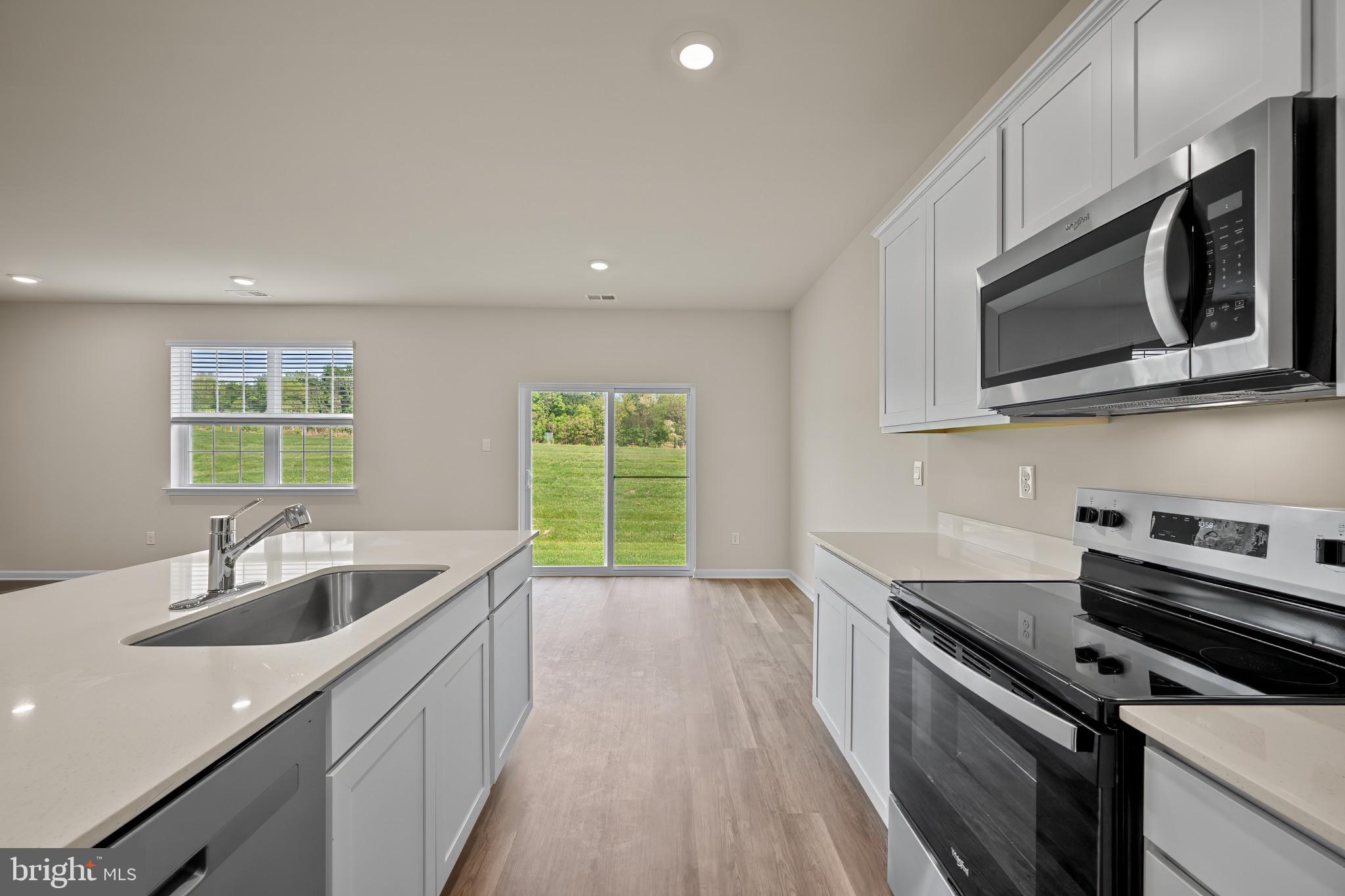 PEMBROOKE - Residential