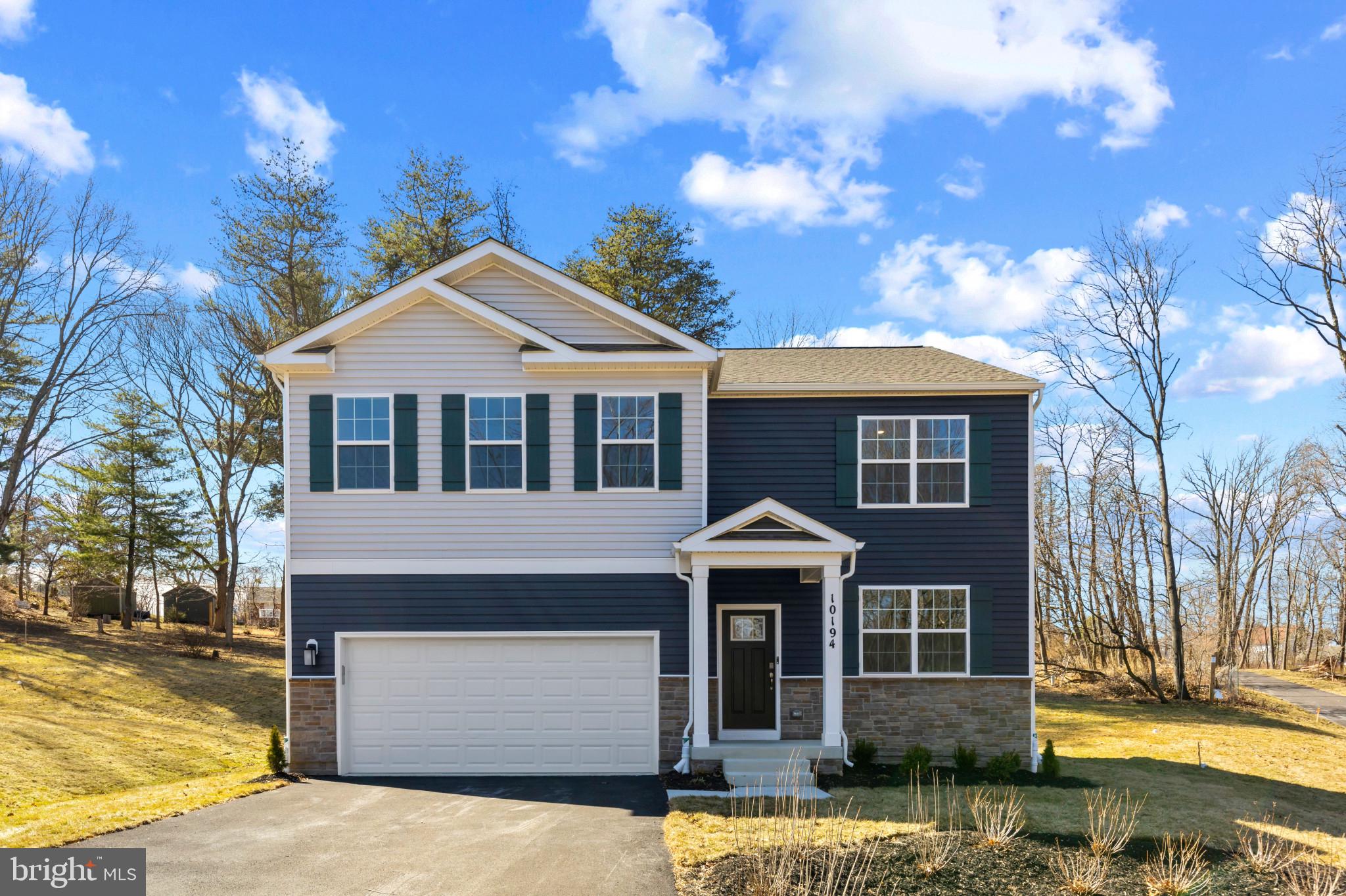 PEMBROOKE - Residential