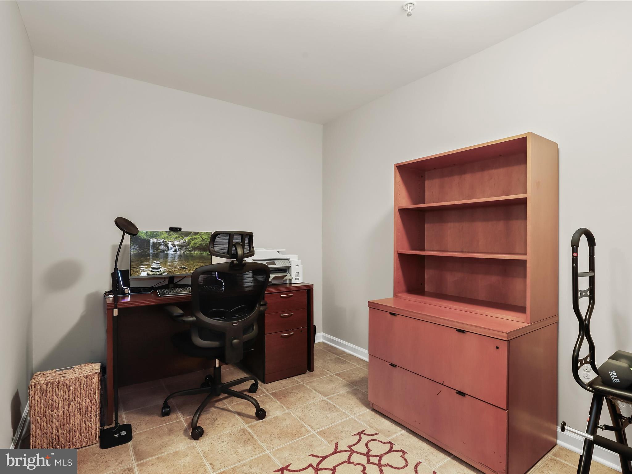 WAVERLY WOODS - Residential