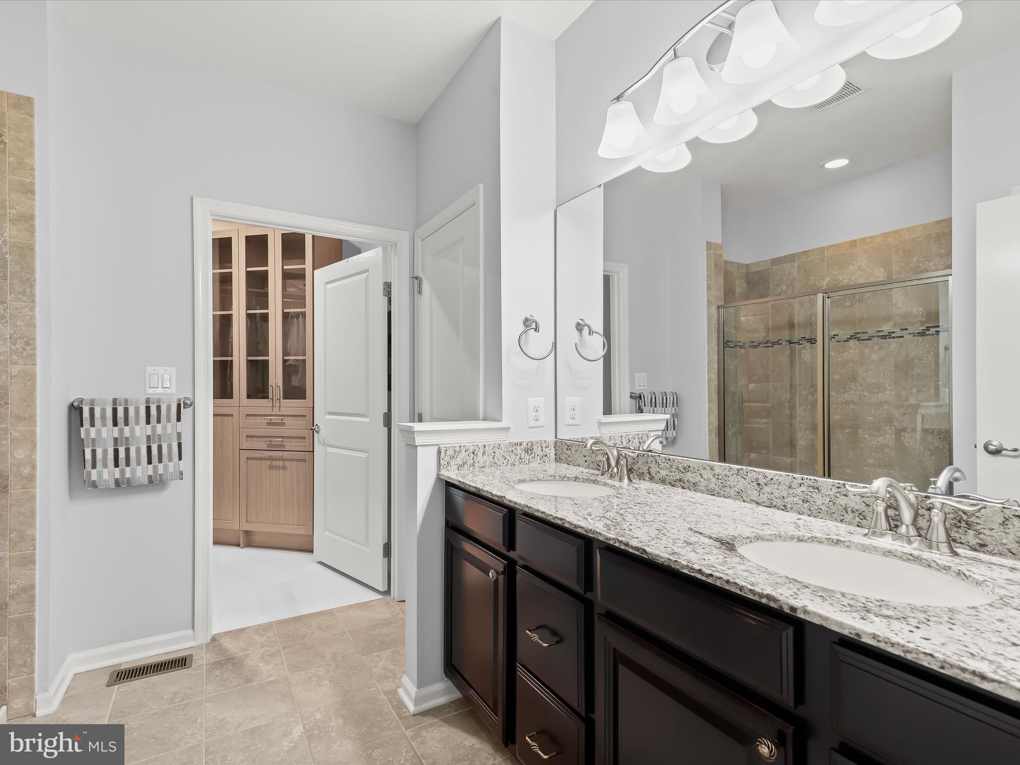 WAVERLY WOODS - Residential