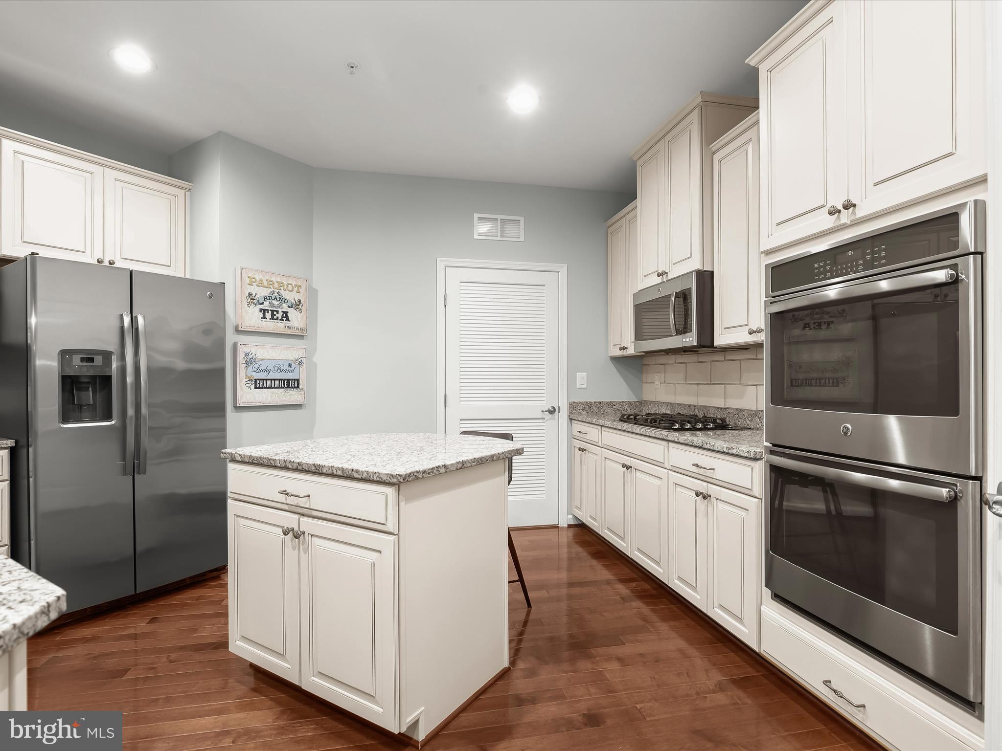 2507 SOPHIA CHASE DRIVE