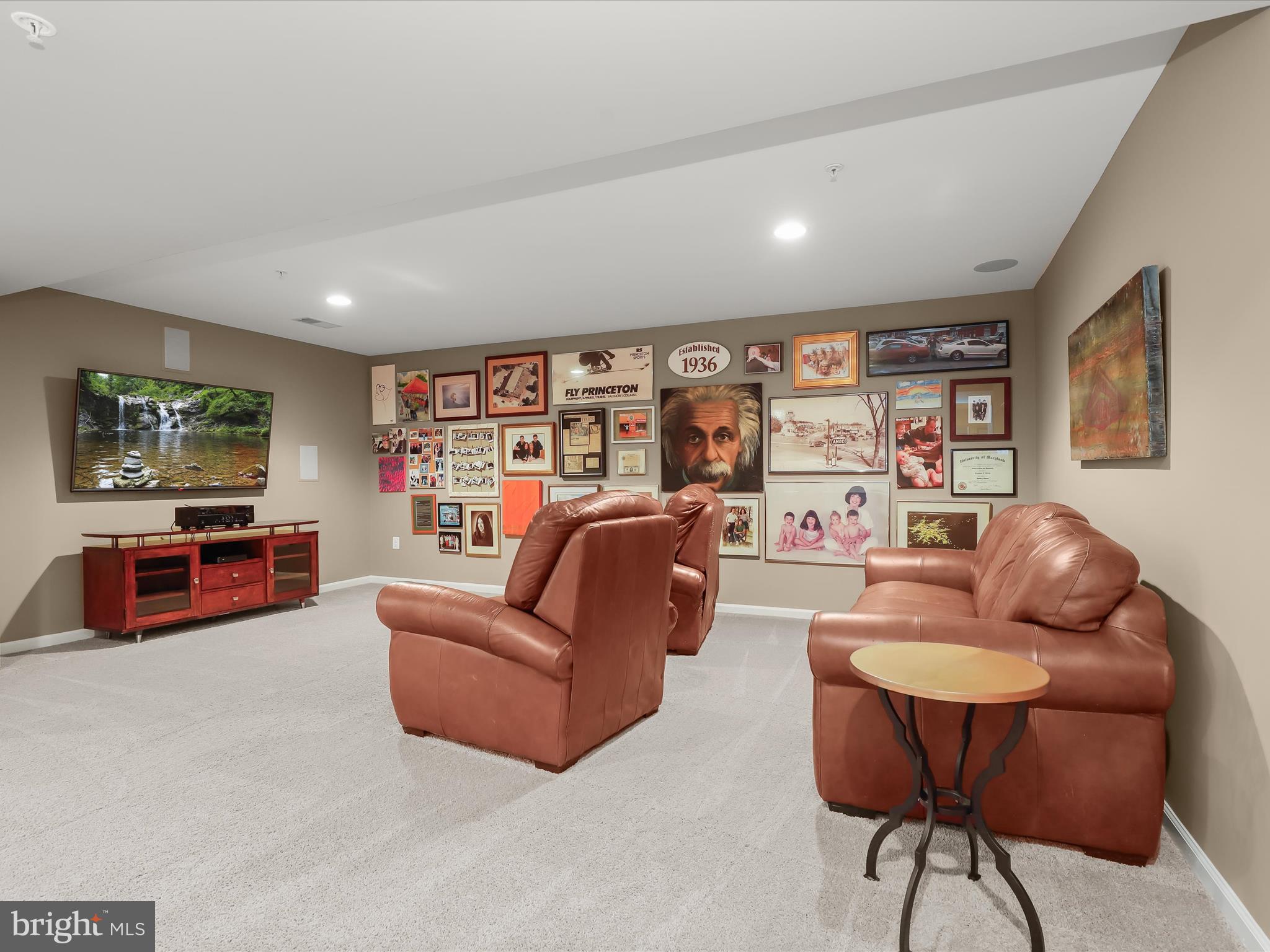 WAVERLY WOODS - Residential