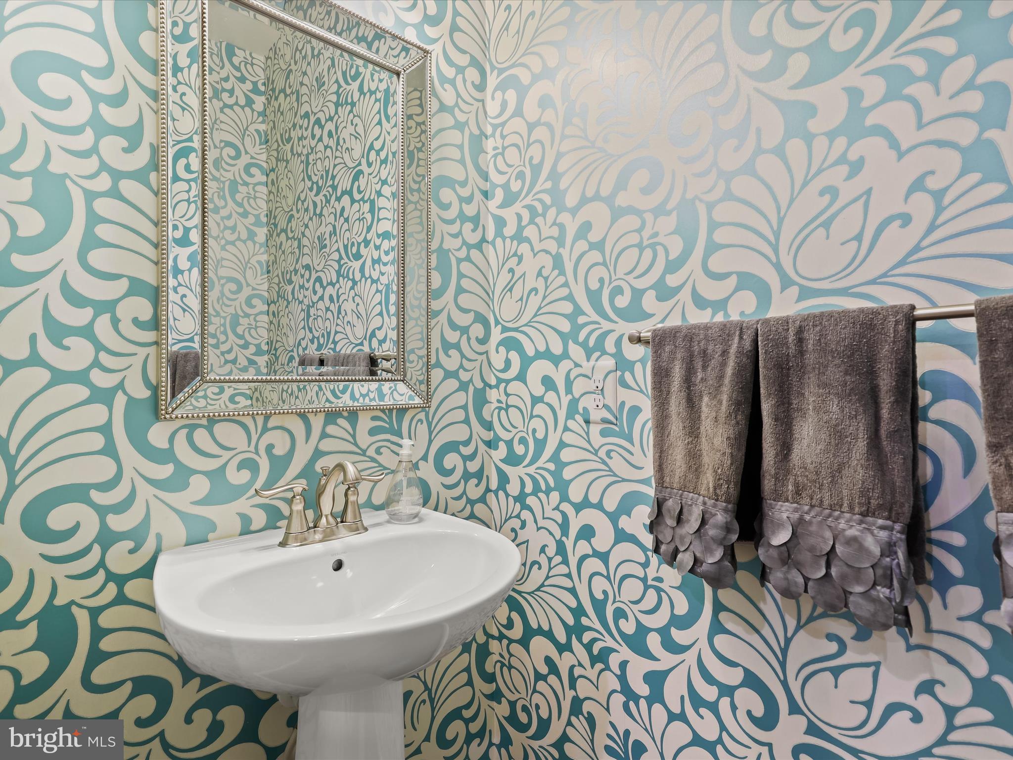 WAVERLY WOODS - Residential