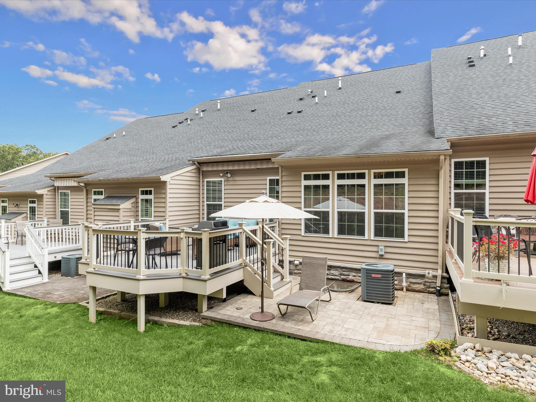 WAVERLY WOODS - Residential