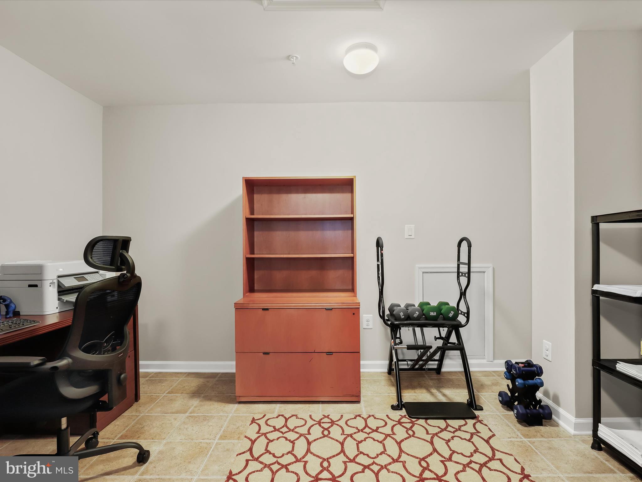 WAVERLY WOODS - Residential