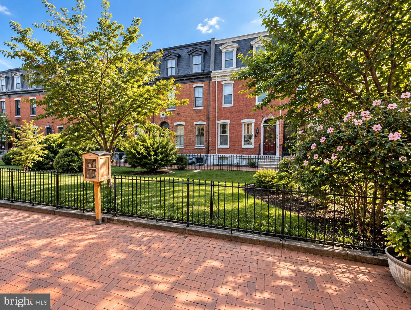 2345 SAINT ALBANS