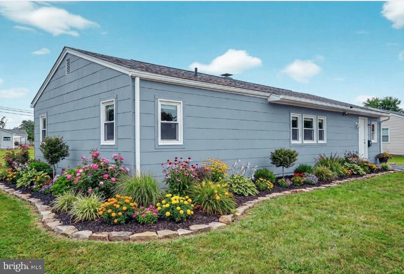 KENT ACRES - Residential