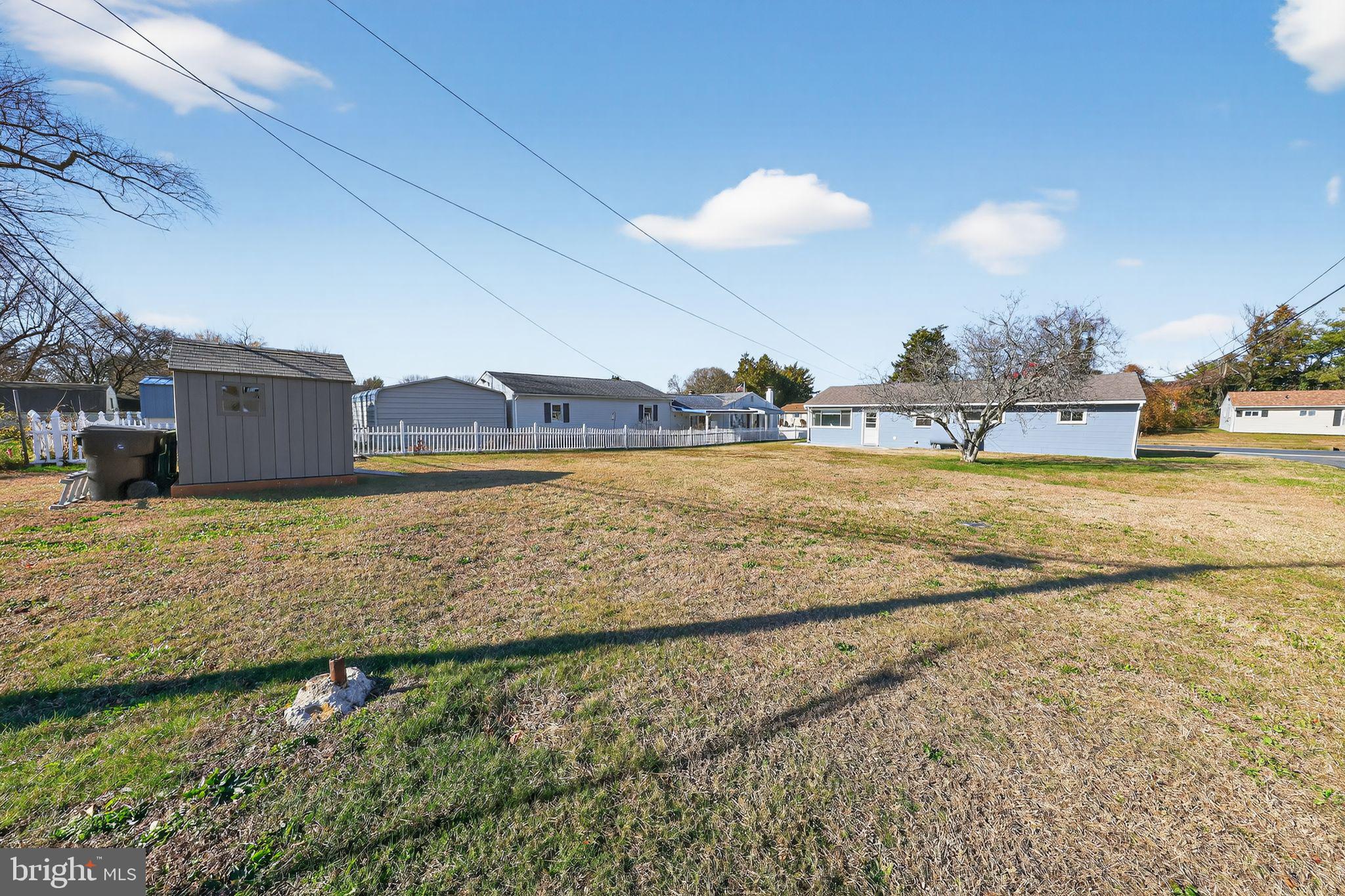 KENT ACRES - Residential