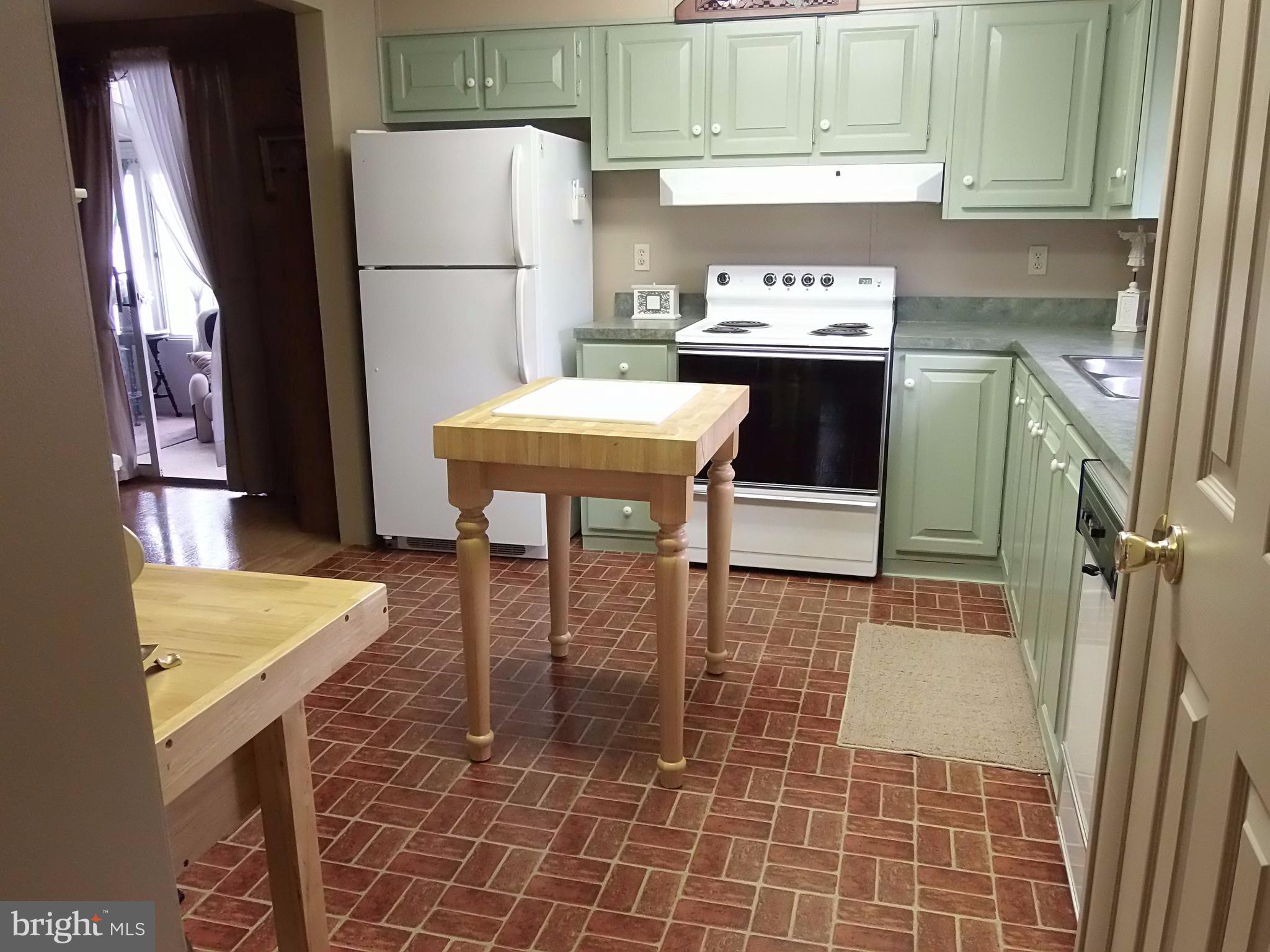 EASTON - Residential