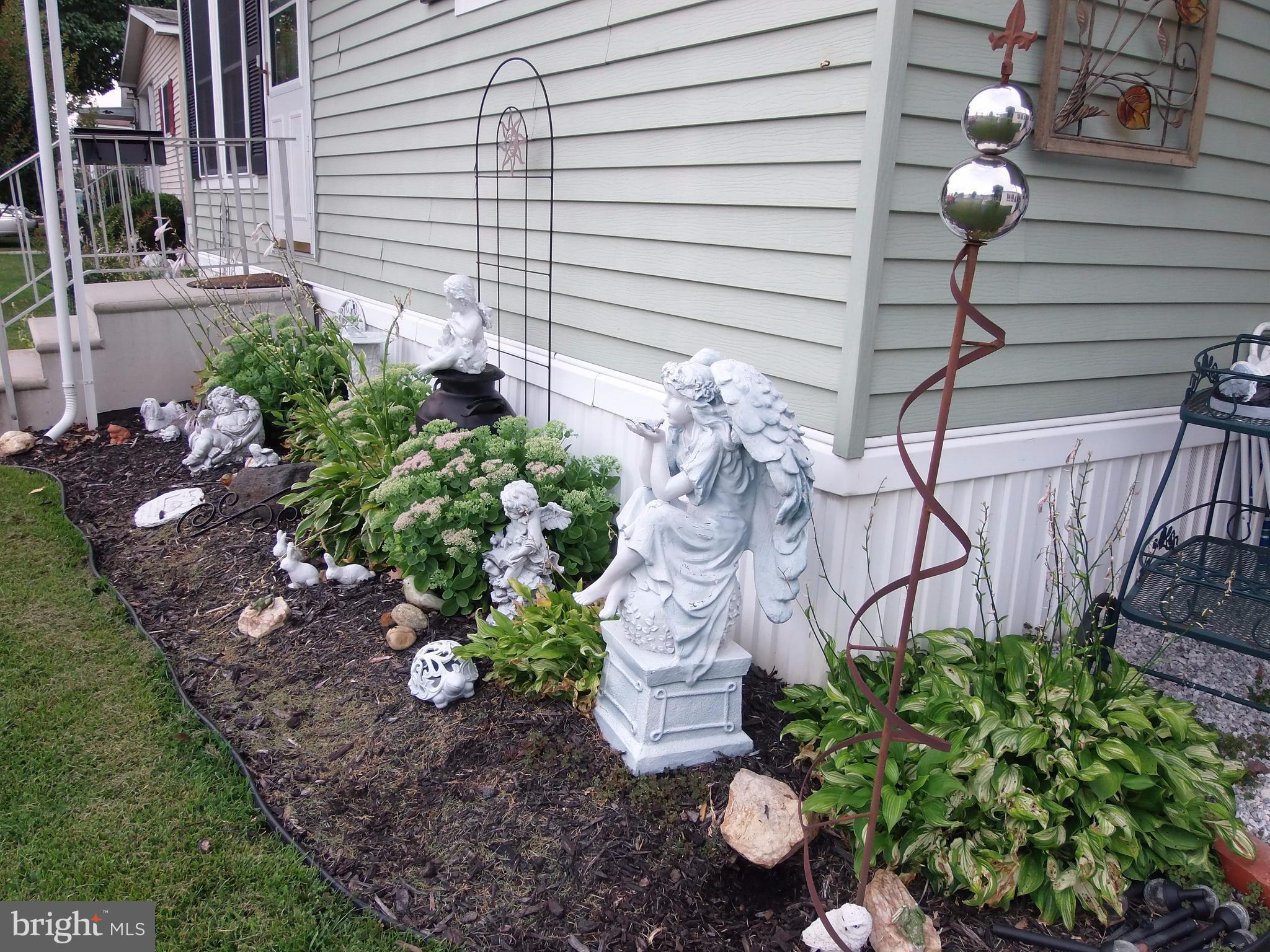 EASTON - Residential