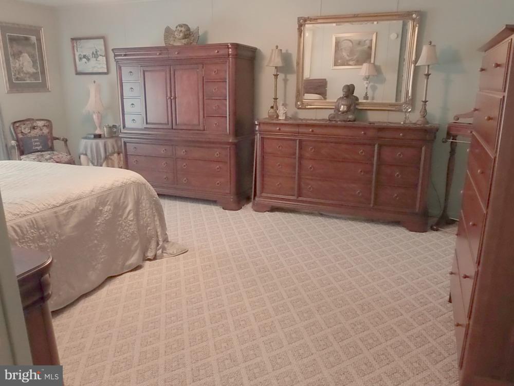 EASTON - Residential