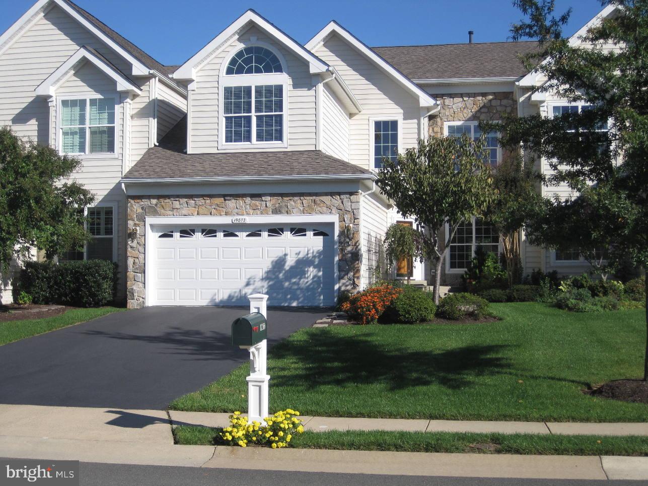 BELMONT LAND BAY - Residential Lease