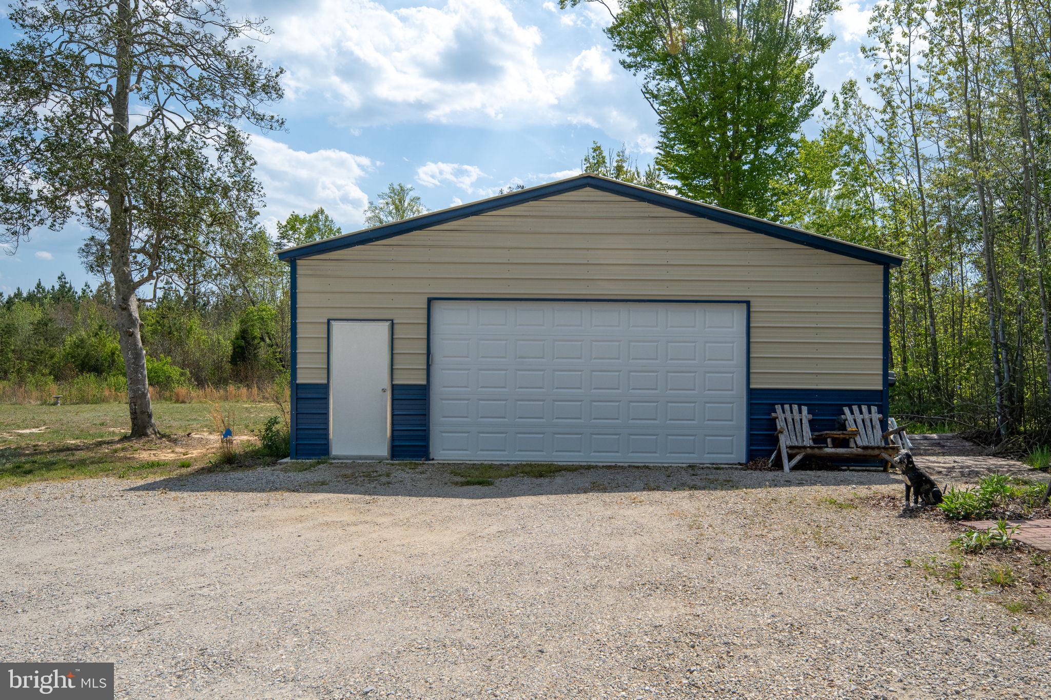 EQUESTRIAN LANDING - Residential