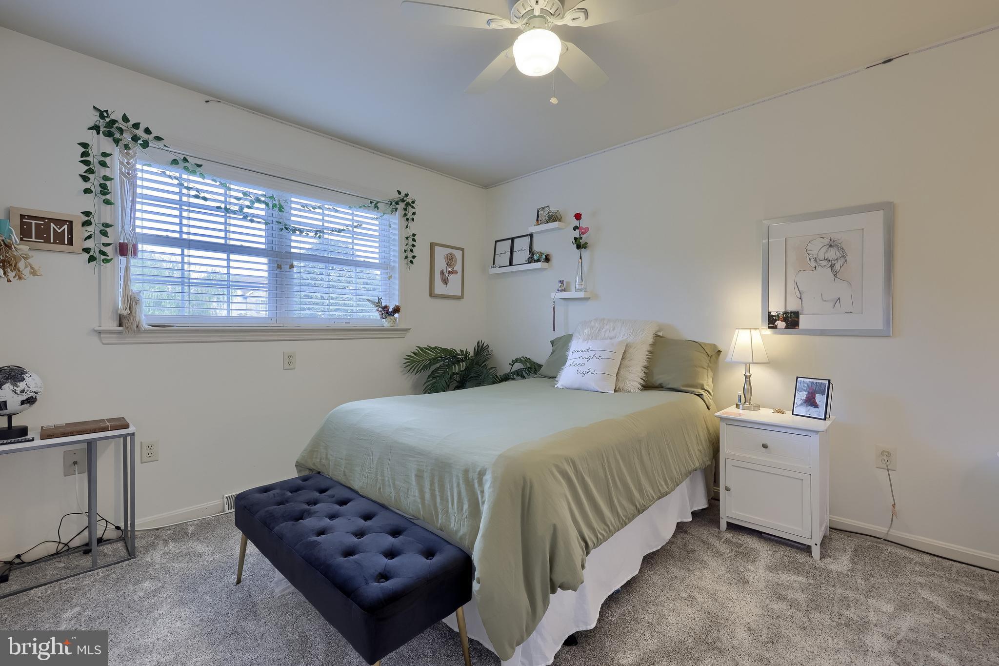 COVEY RUN - Residential
