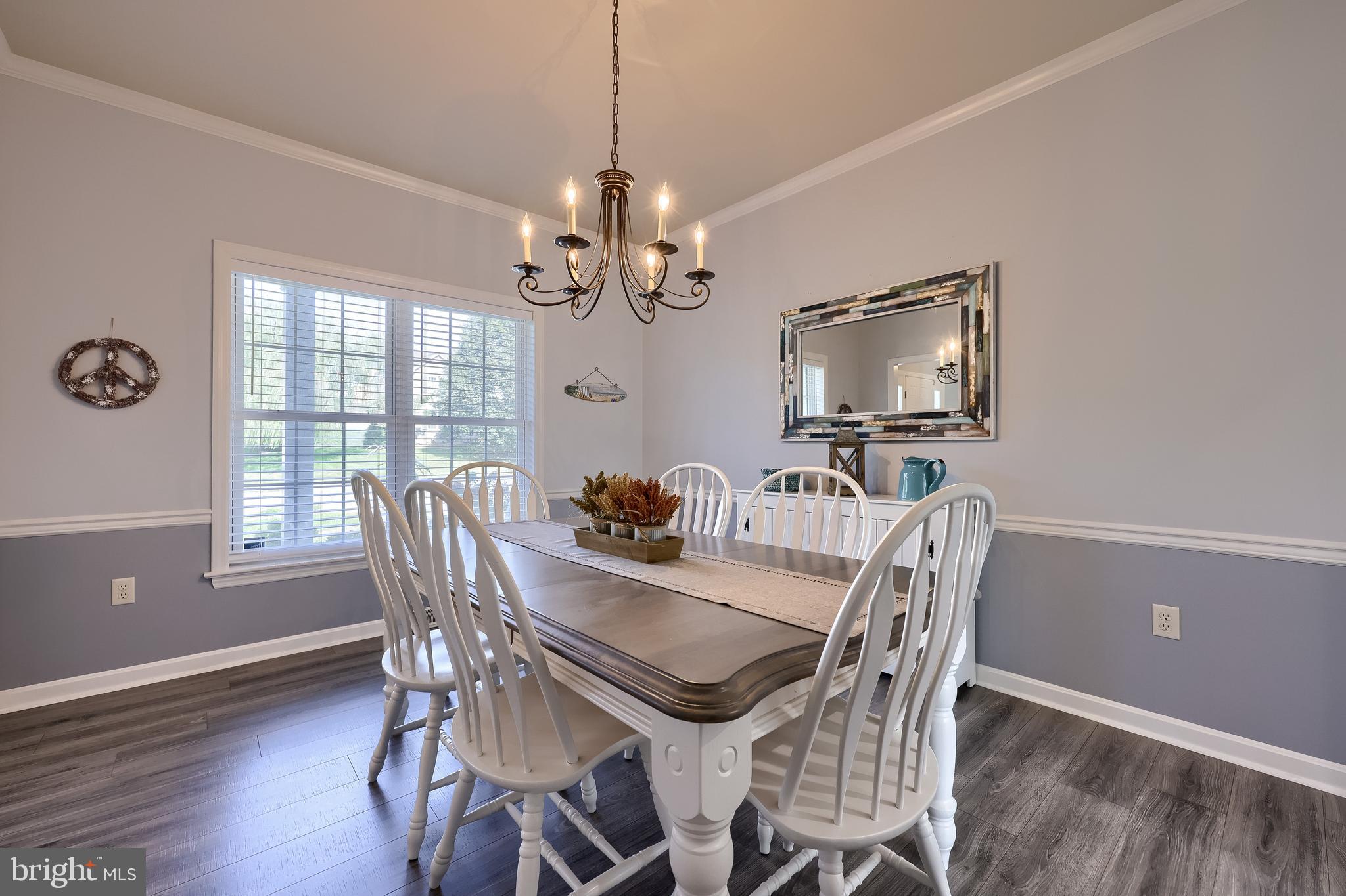 COVEY RUN - Residential